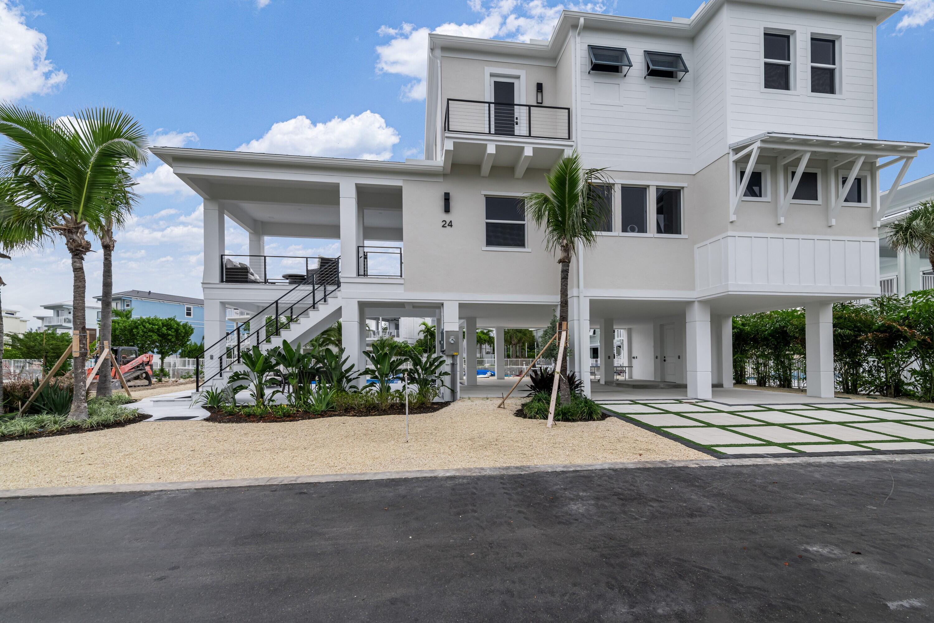 4800 Overseas Highway 24 Property Photo 2