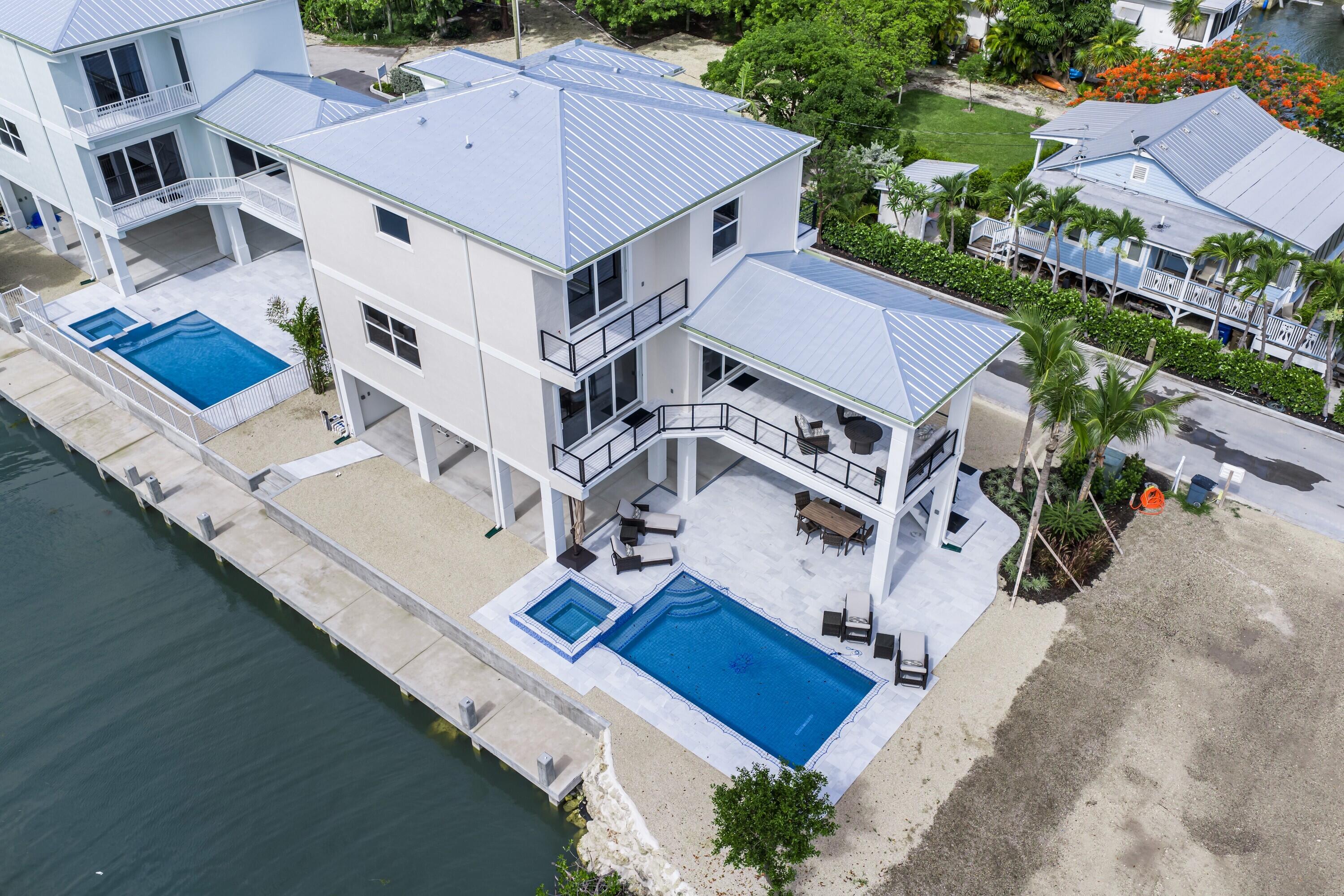 4800 Overseas Highway 24 Property Photo 16