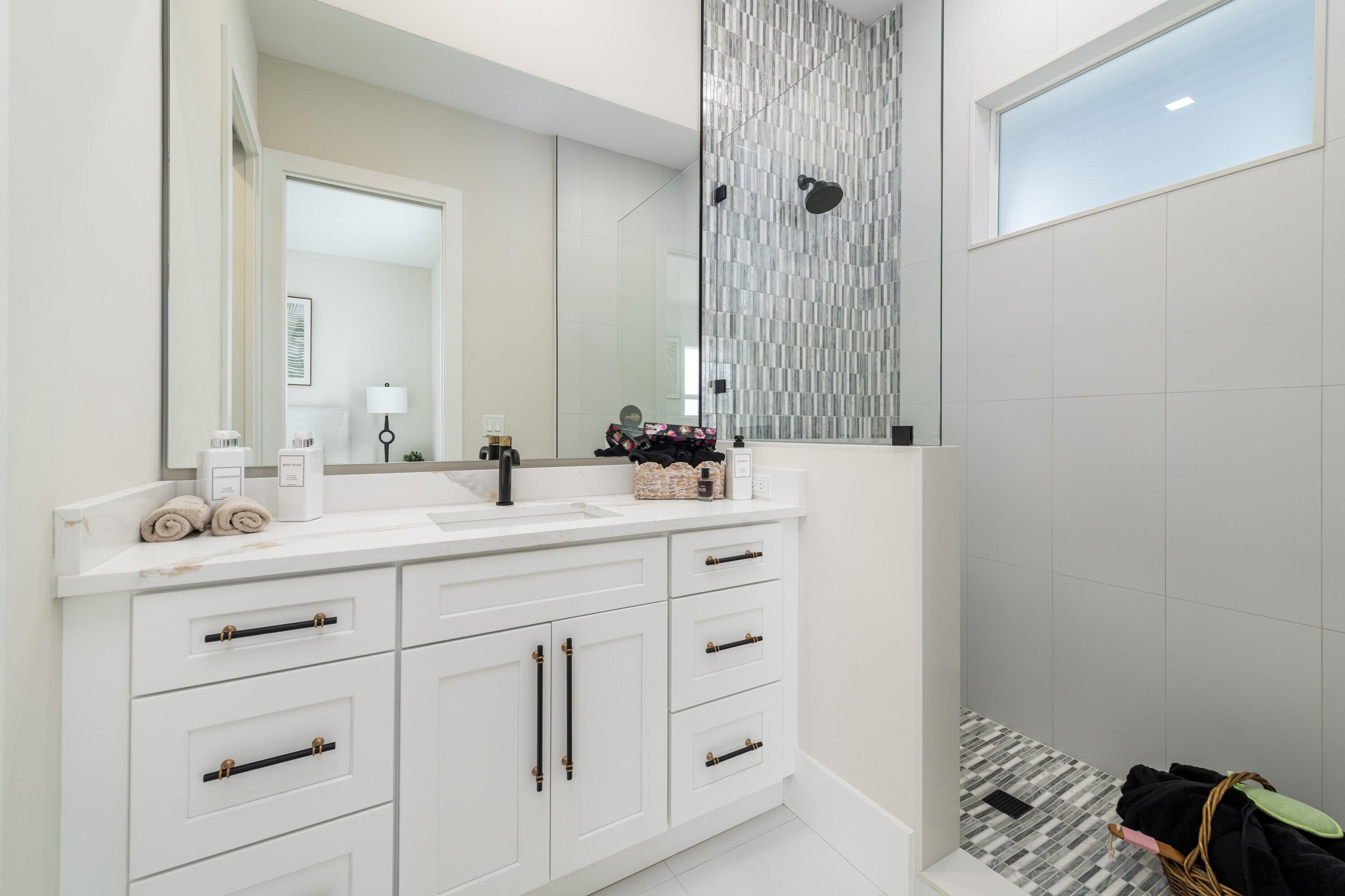 4800 Overseas Highway 24 Property Photo 61
