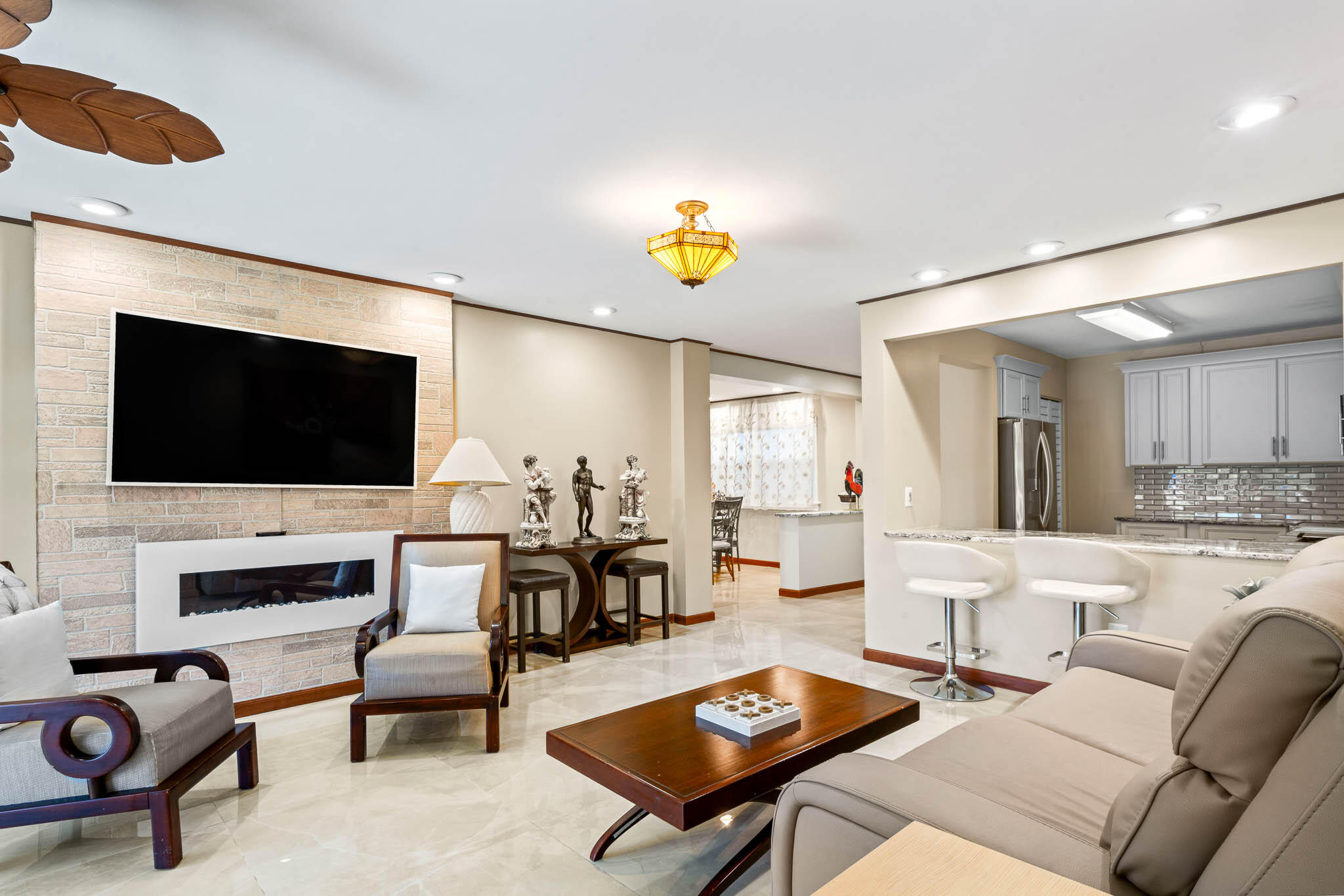 2601 S Roosevelt Boulevard Apt 103c Property Photo 4