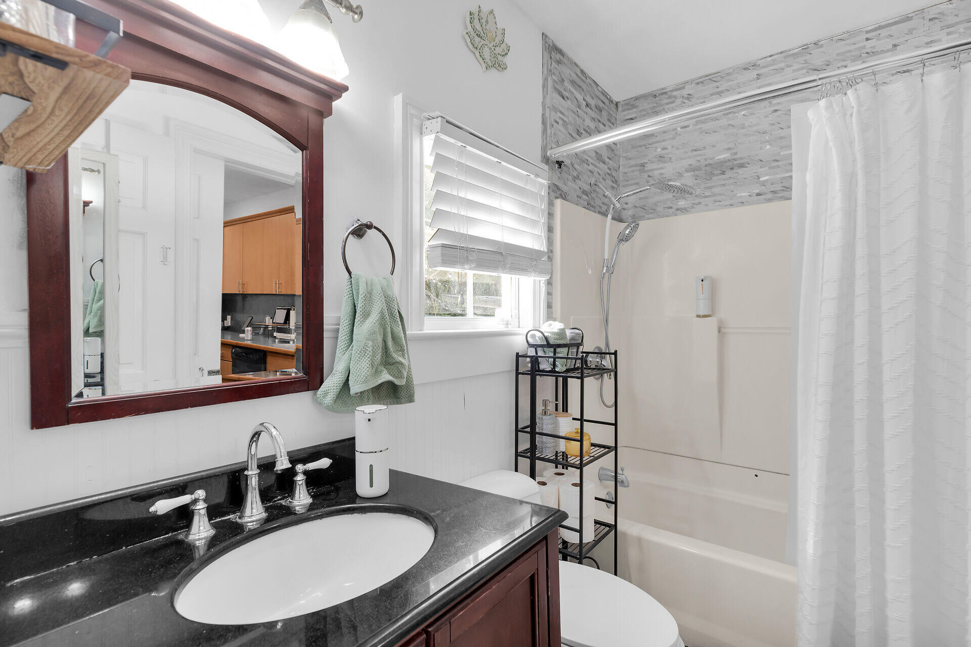 1104 Truman Avenue Property Photo 10