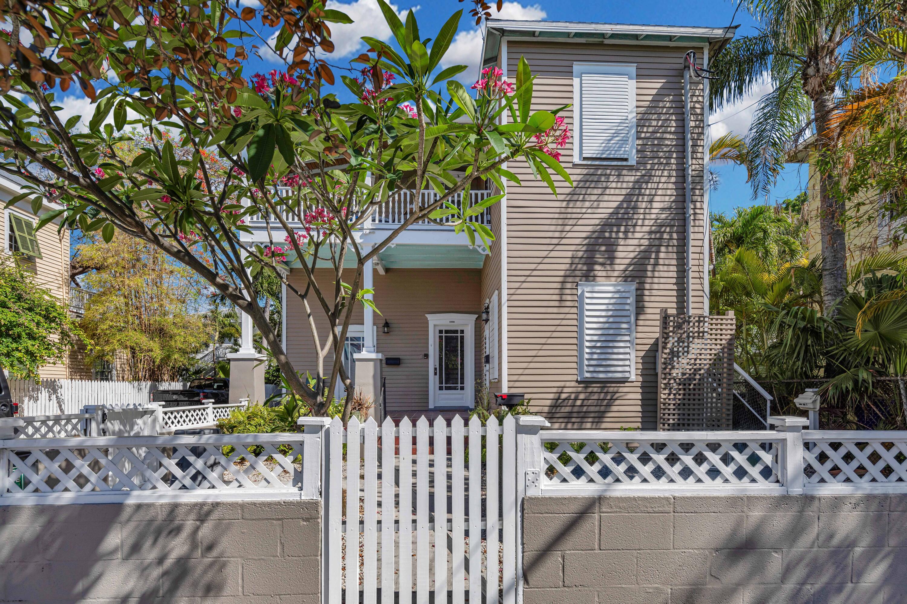 1104 Truman Avenue Property Photo 3