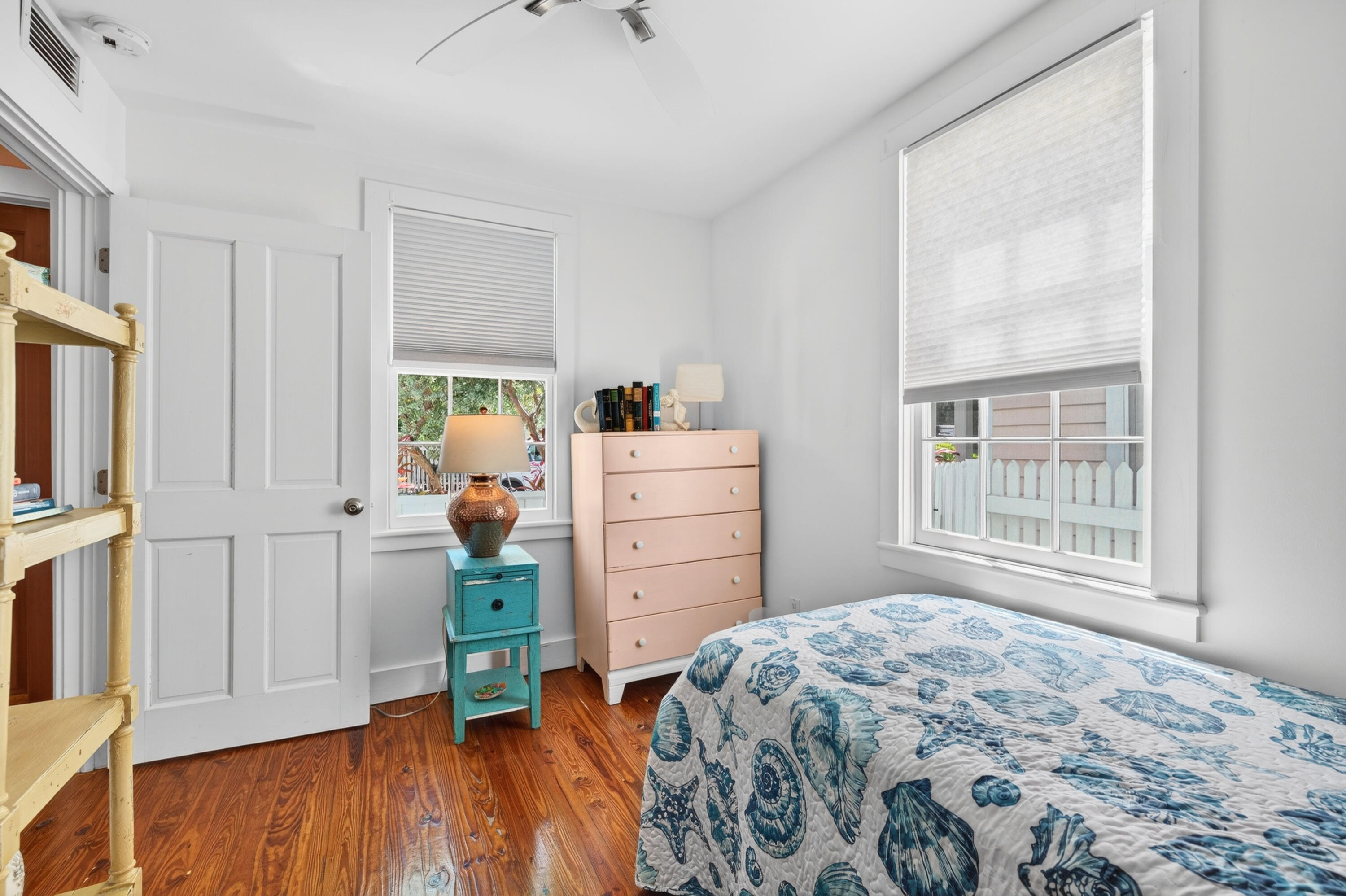 606 Grinnell Street Property Photo 14