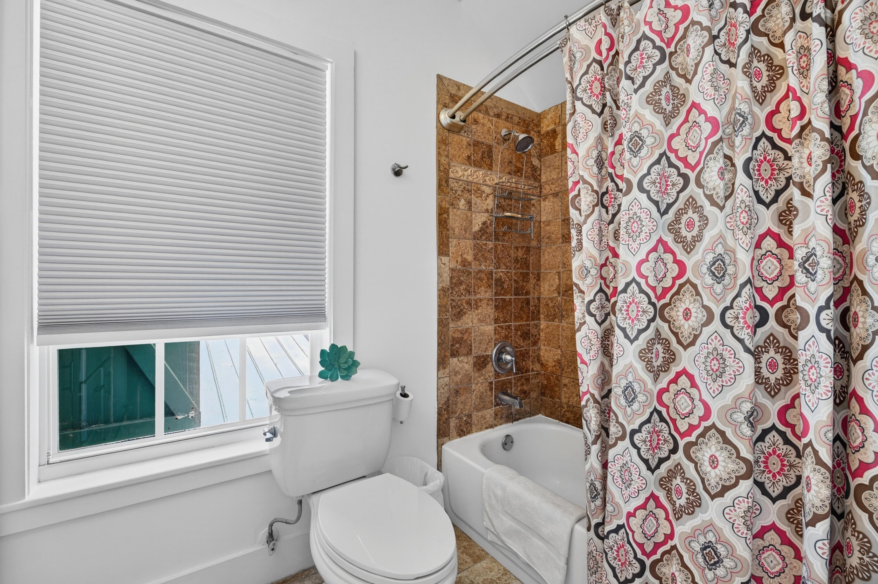 606 Grinnell Street Property Photo 28
