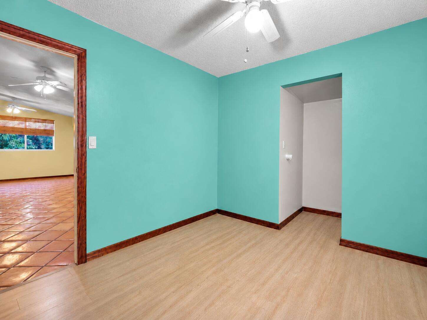 323 Bay View Avenue Property Photo 34