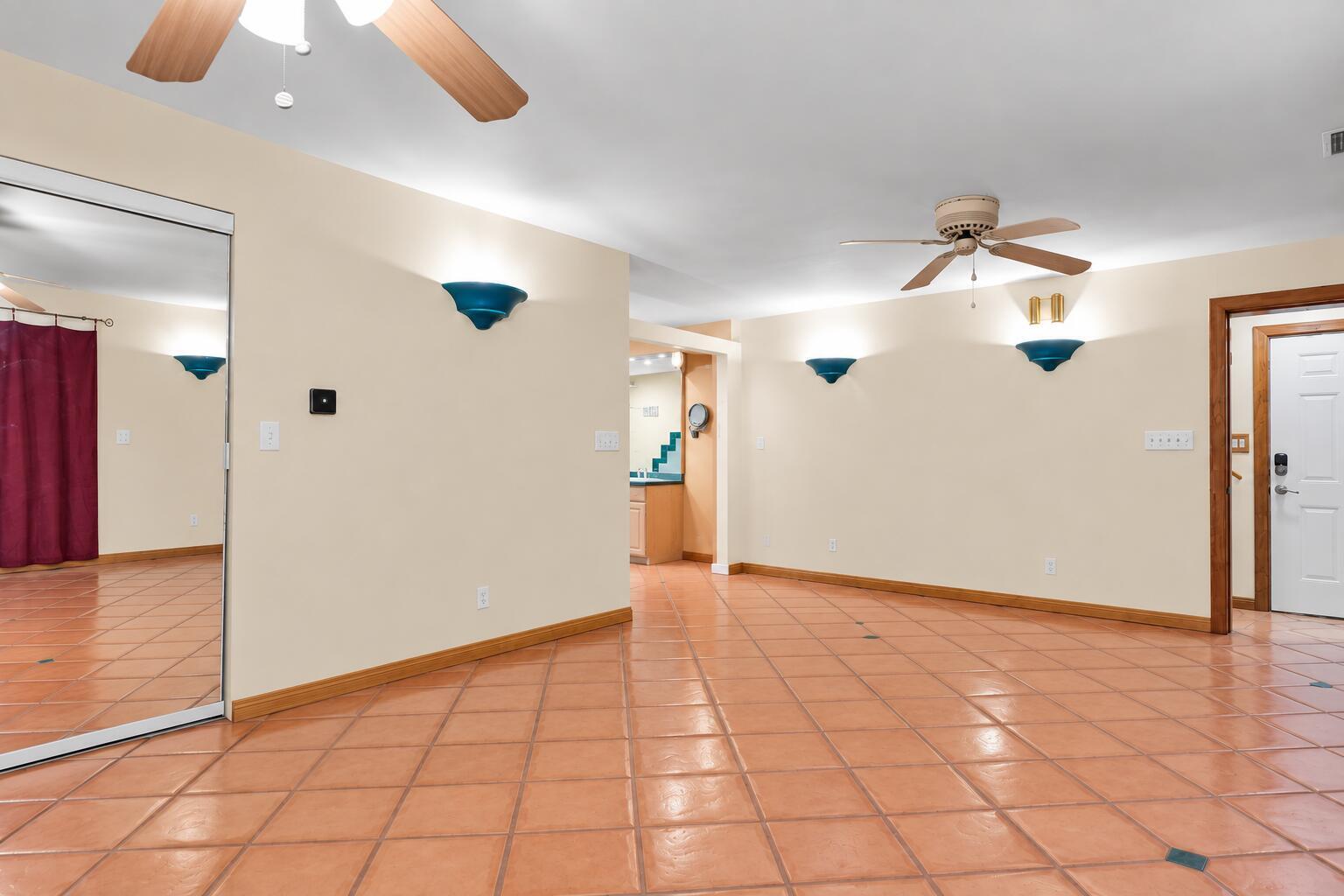 323 Bay View Avenue Property Photo 40