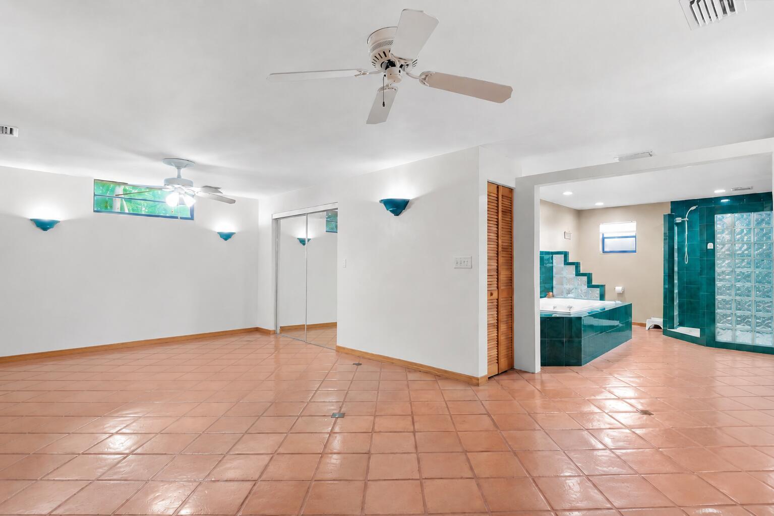323 Bay View Avenue Property Photo 54