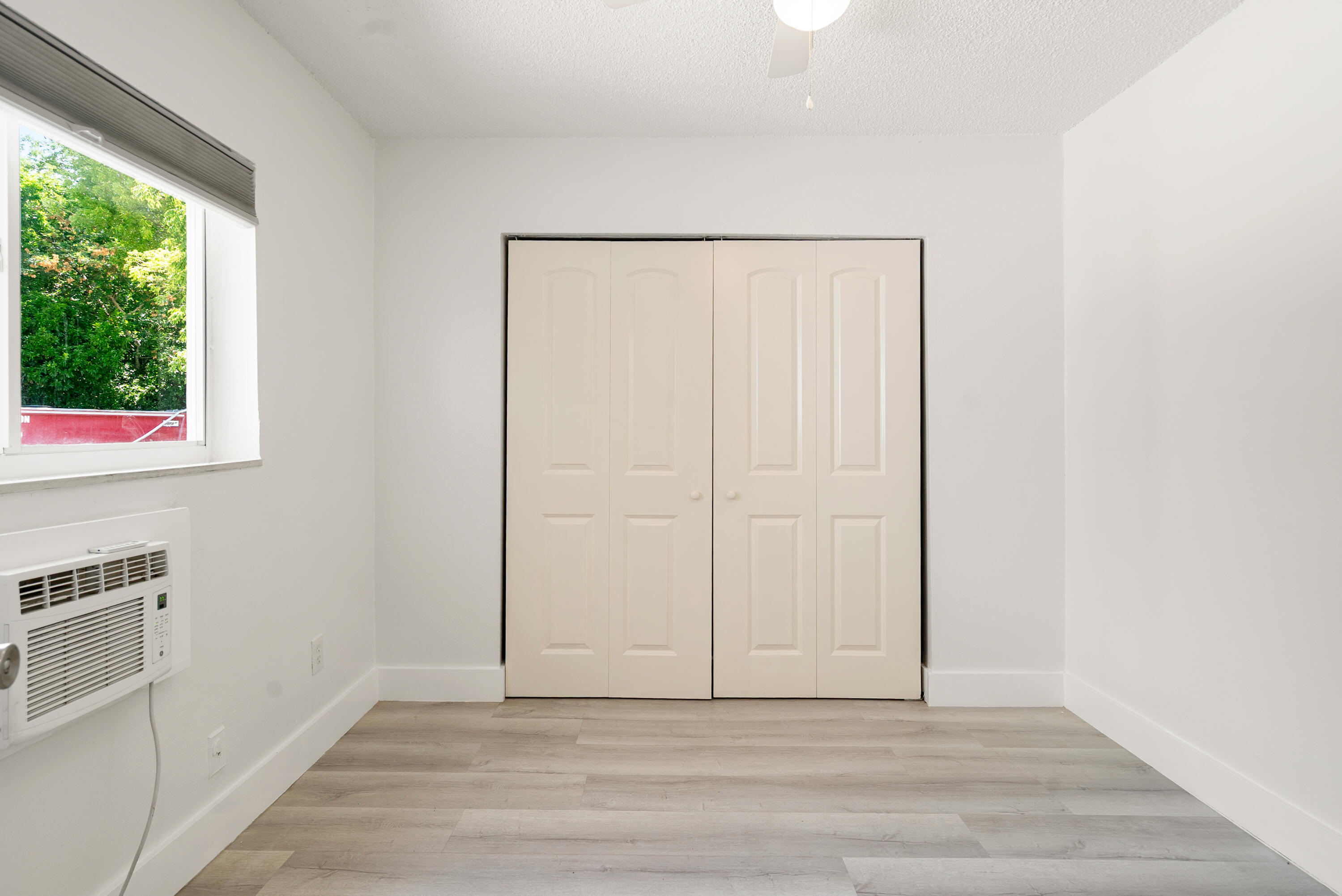 102 Harry Harris Drive Property Photo 20