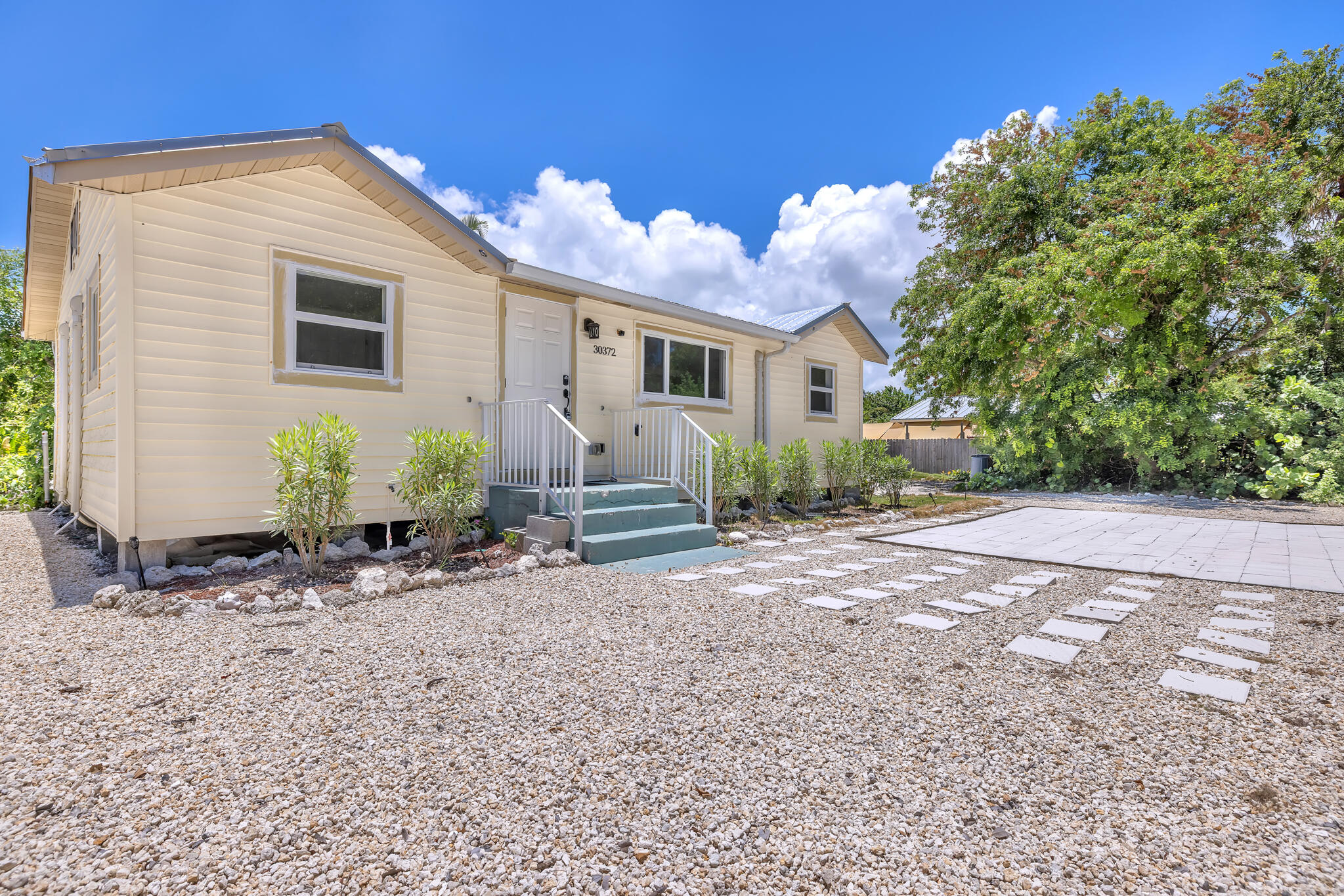 30372 Palm Drive Property Photo 6