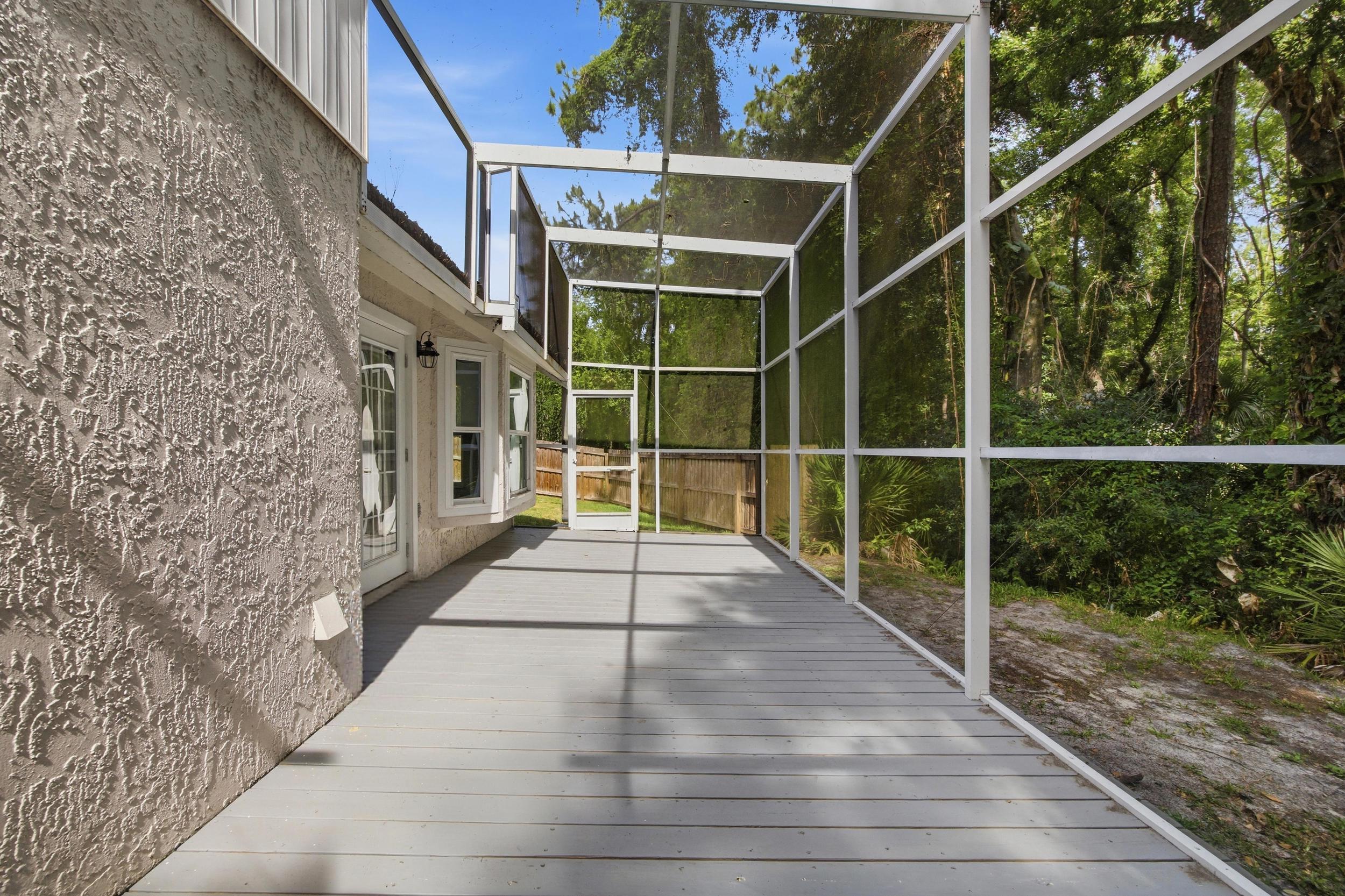 16107 Cadbury Court Property Photo 6