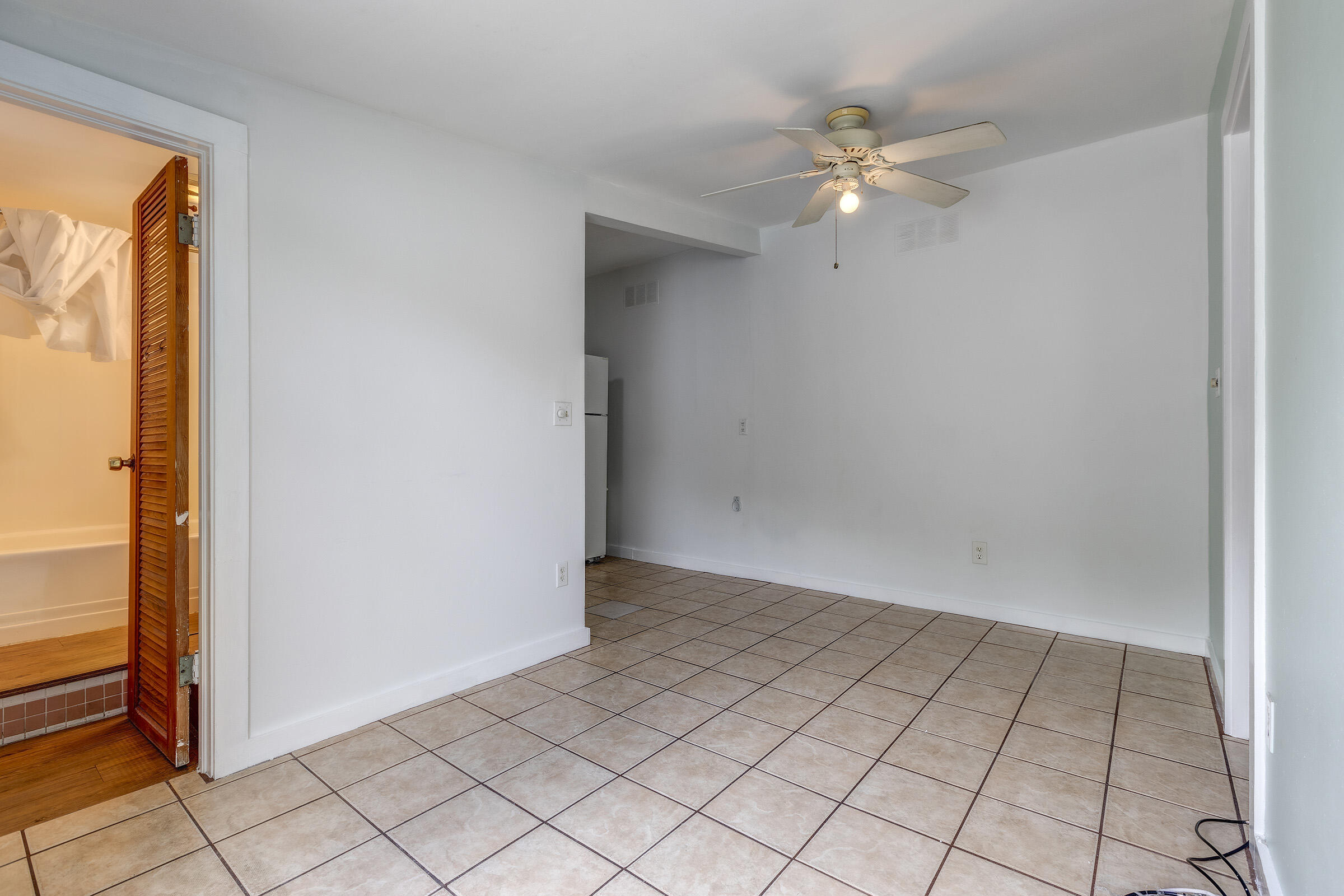 1318 Duncan Street #3 Property Photo 8