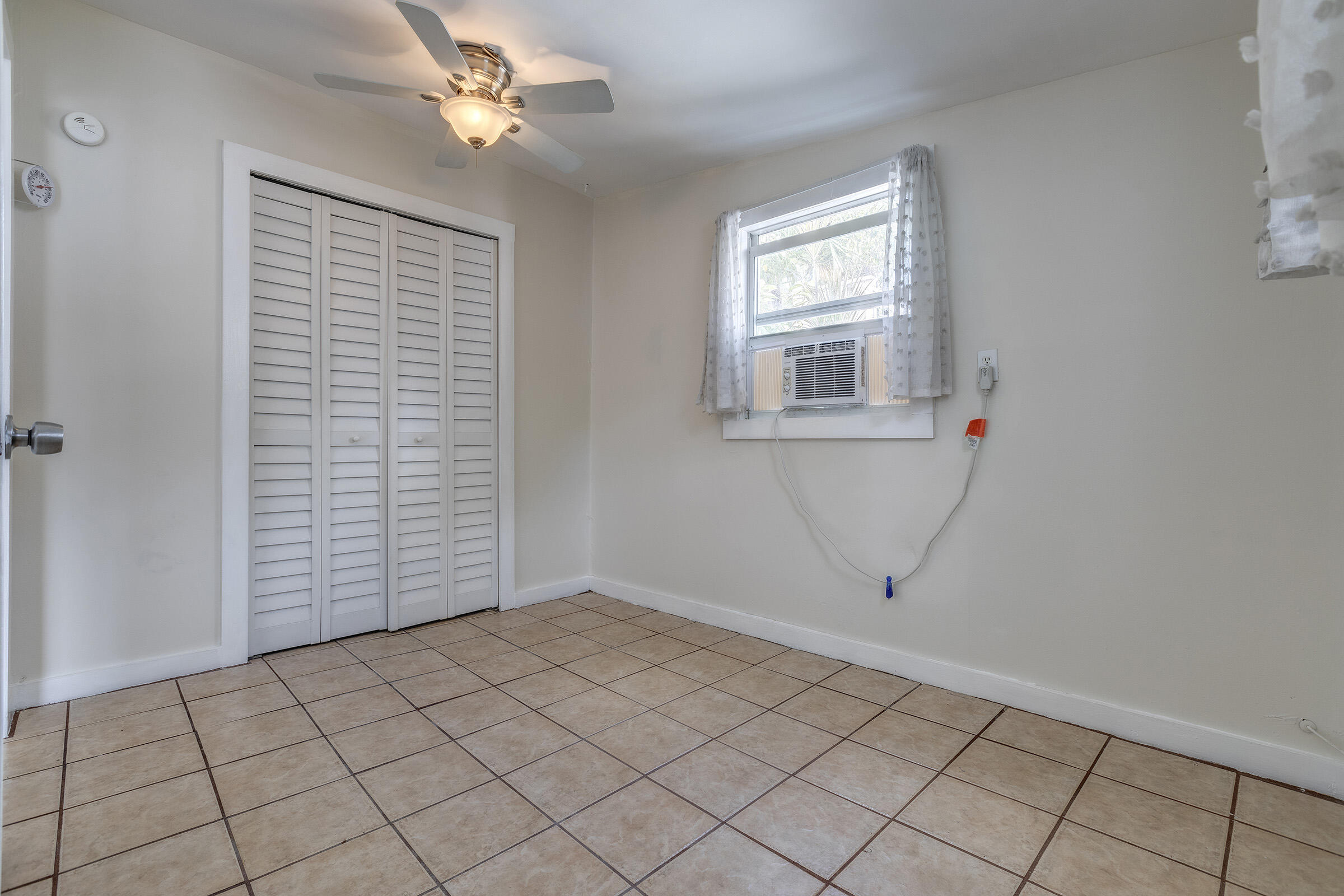 1318 Duncan Street #3 Property Photo 12