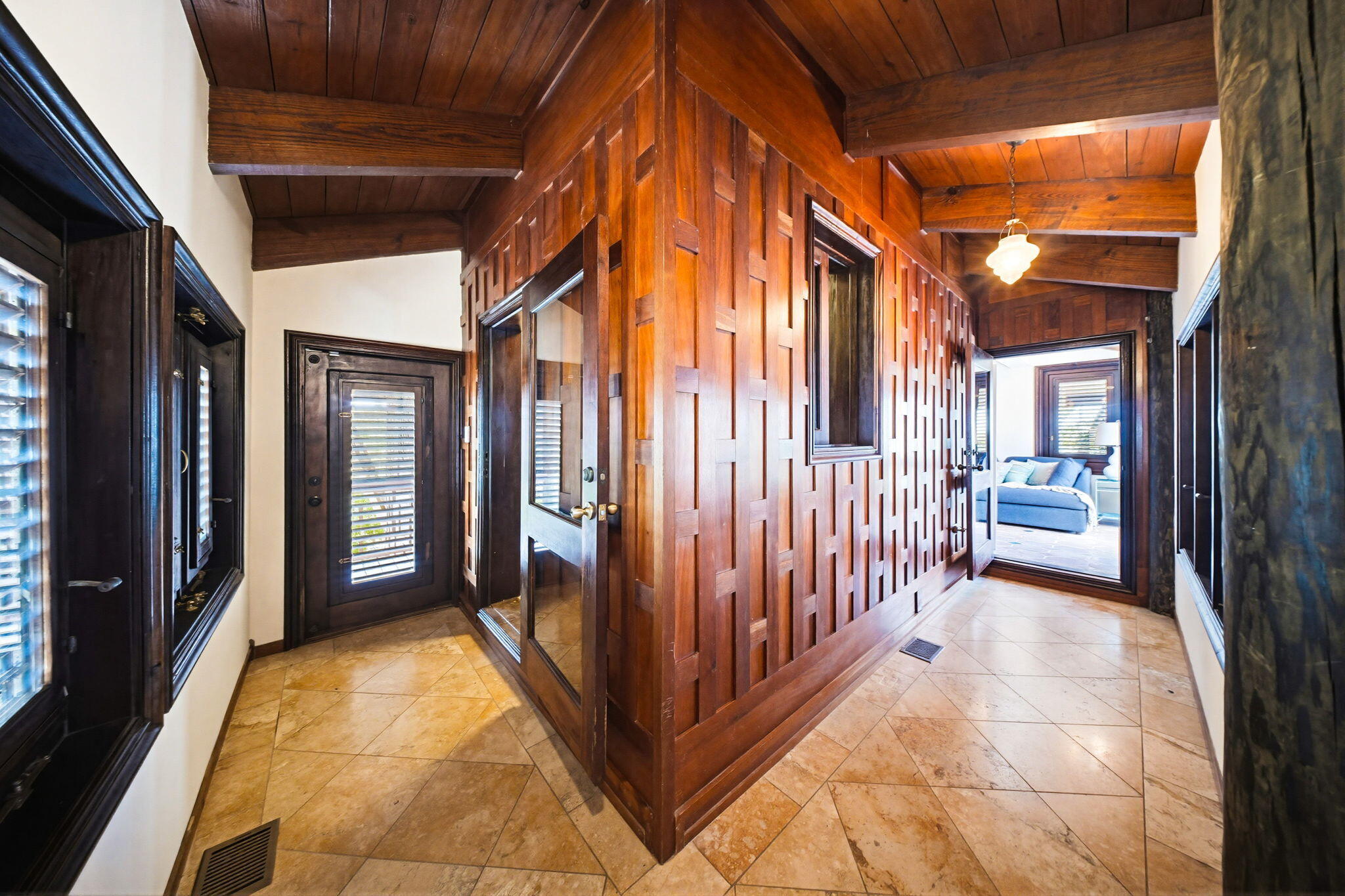 87 Cannon Royal Drive Property Photo 41