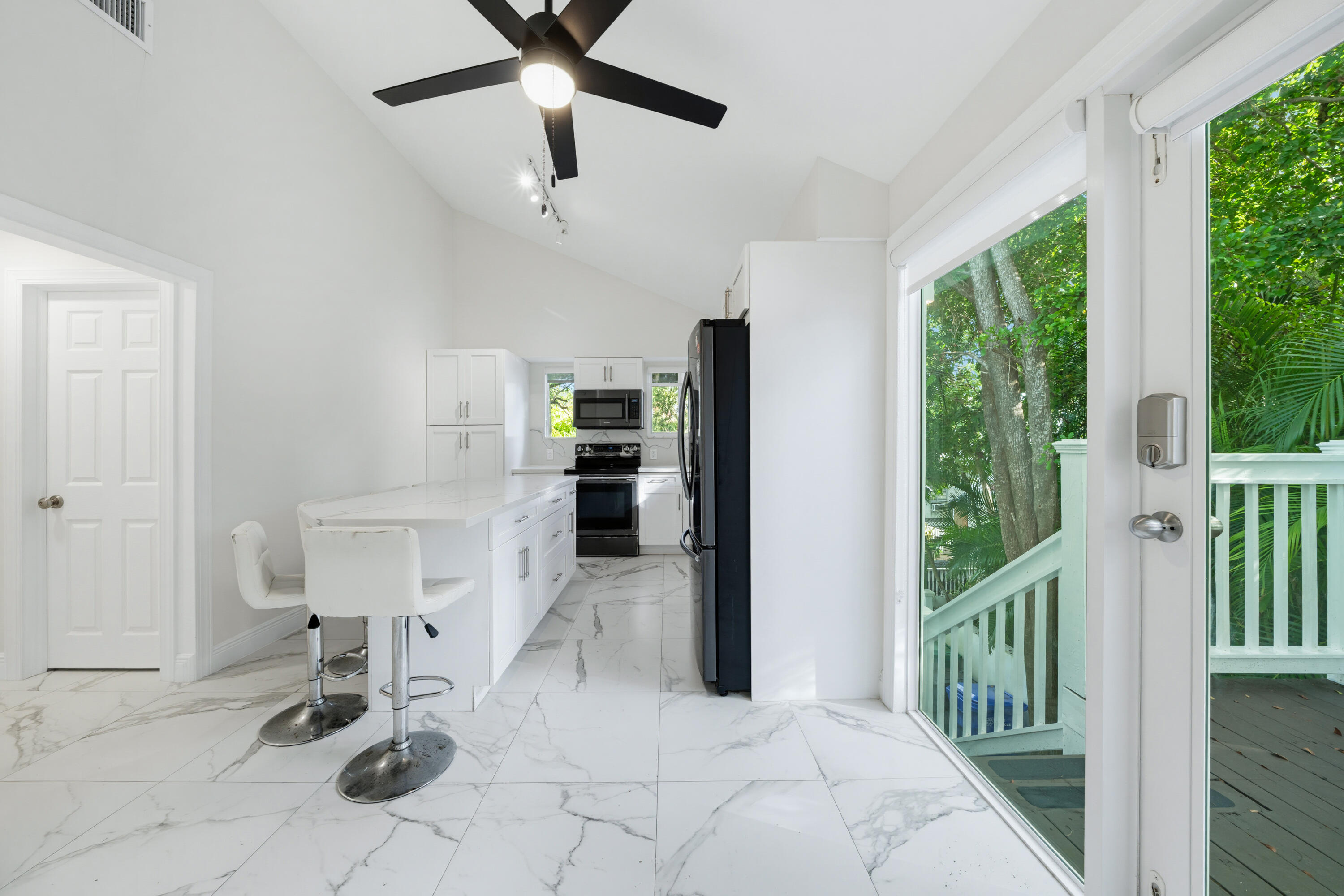 1409 Whalton Street Property Photo 40