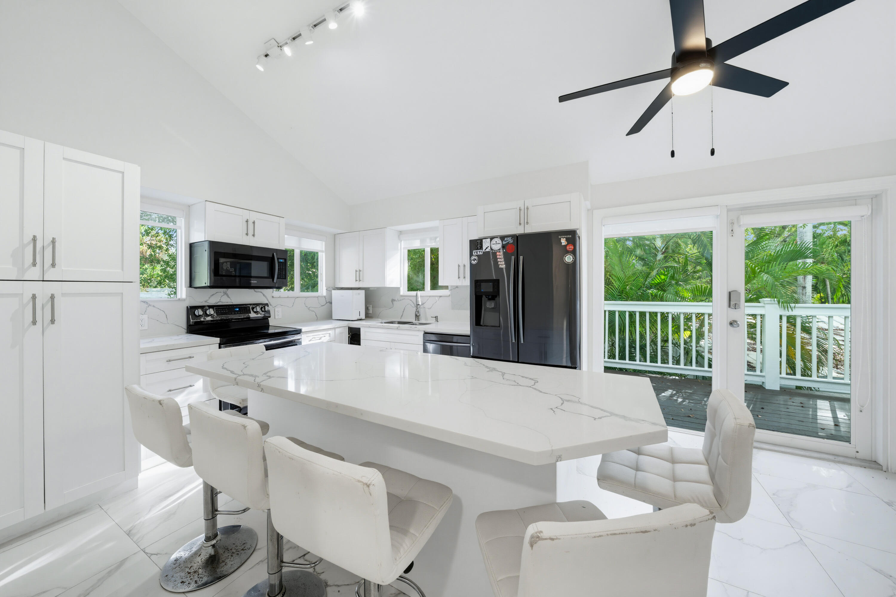 1409 Whalton Street Property Photo 41