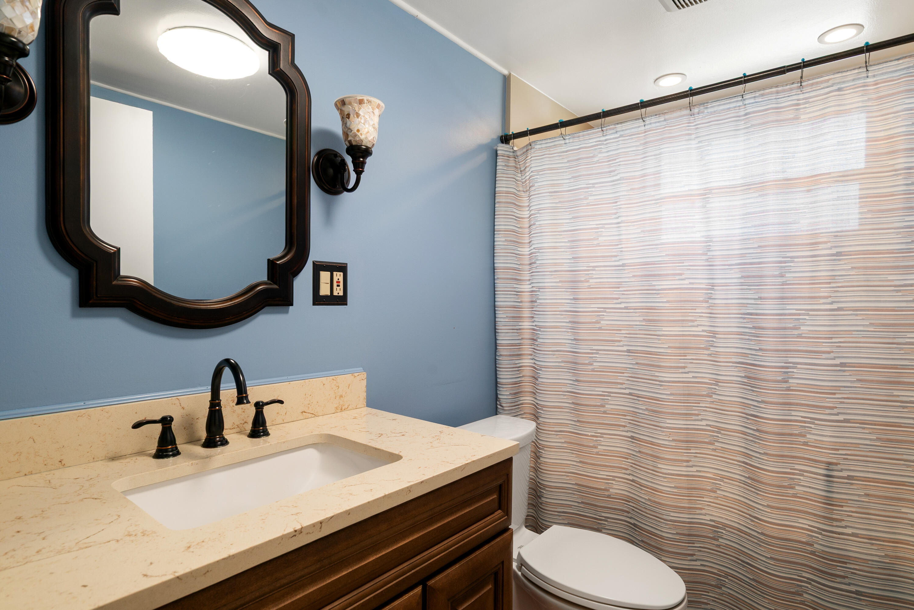 8 S Andros Road Property Photo 16
