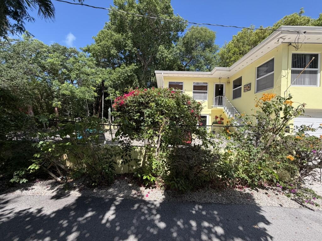 140 S Bay Harbor Drive Property Photo 5