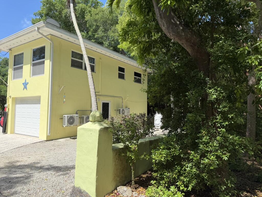 140 S Bay Harbor Drive Property Photo 6