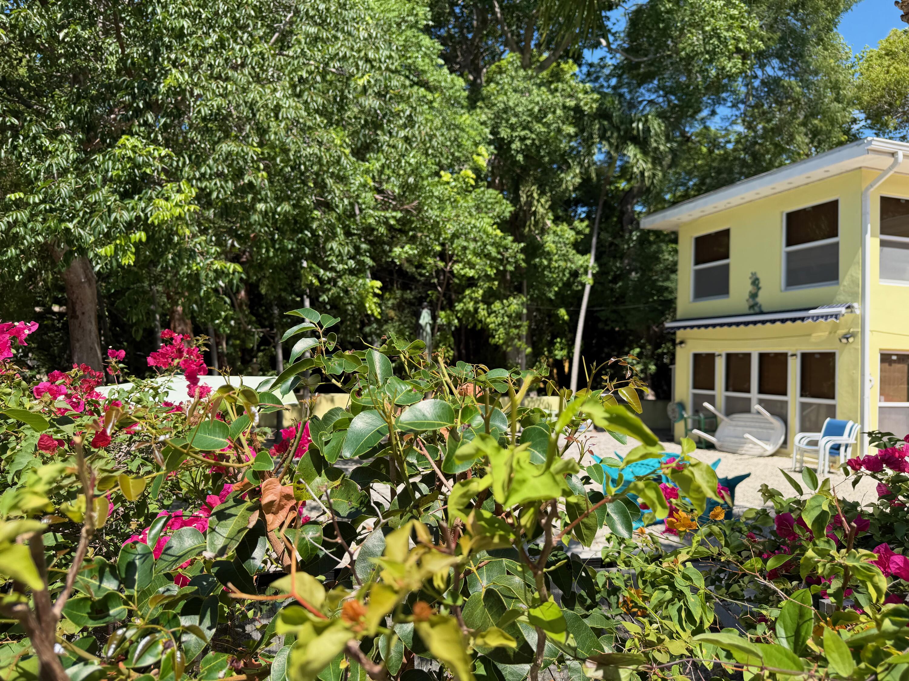140 S Bay Harbor Drive Property Photo 8