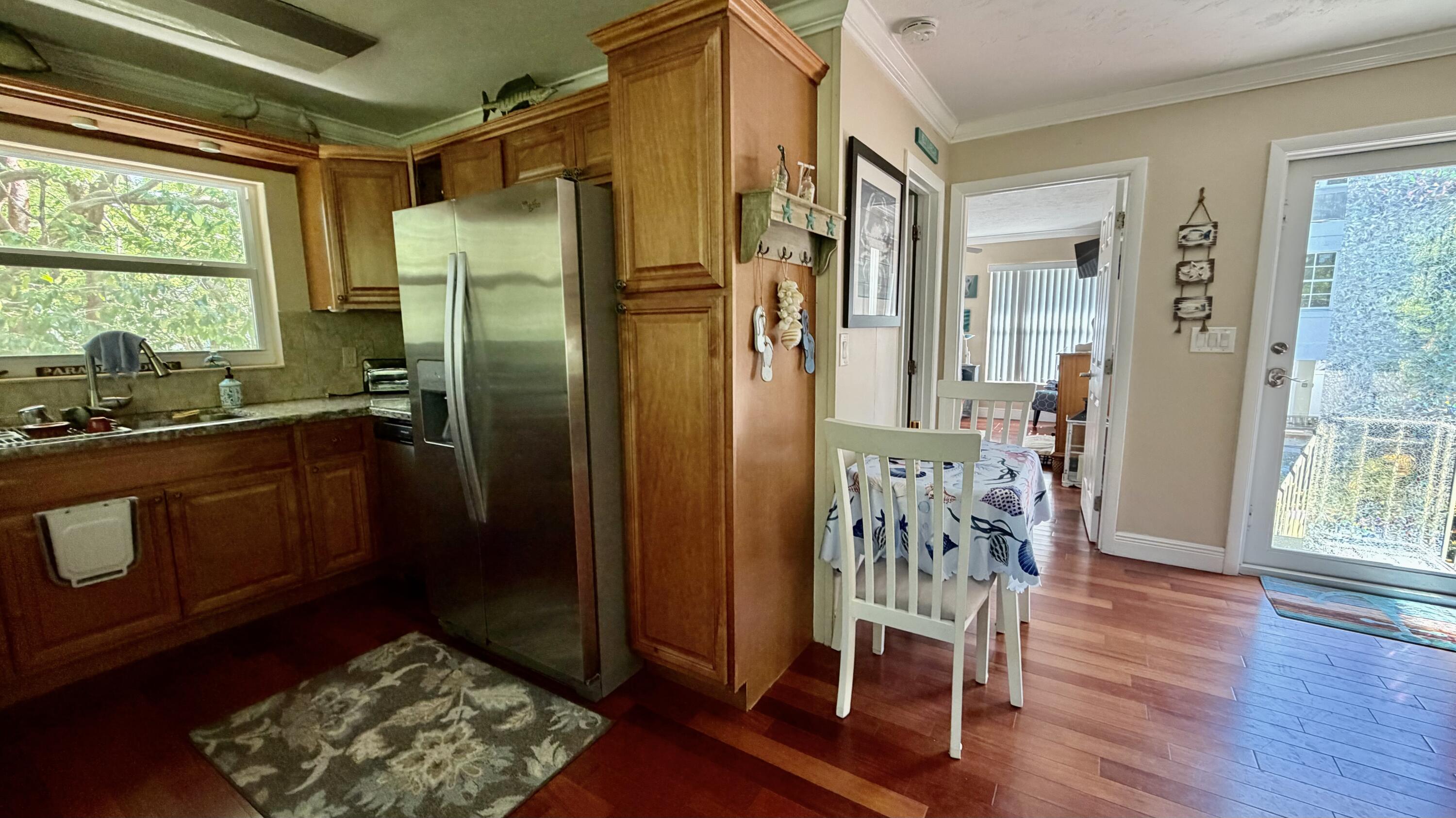140 S Bay Harbor Drive Property Photo 25