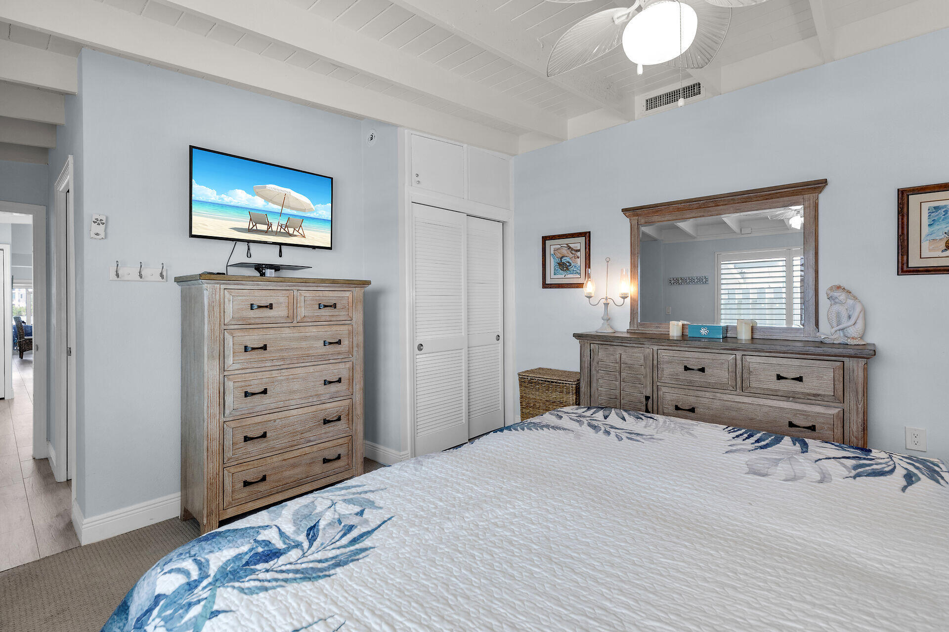 8 Sadowski Property Photo 14