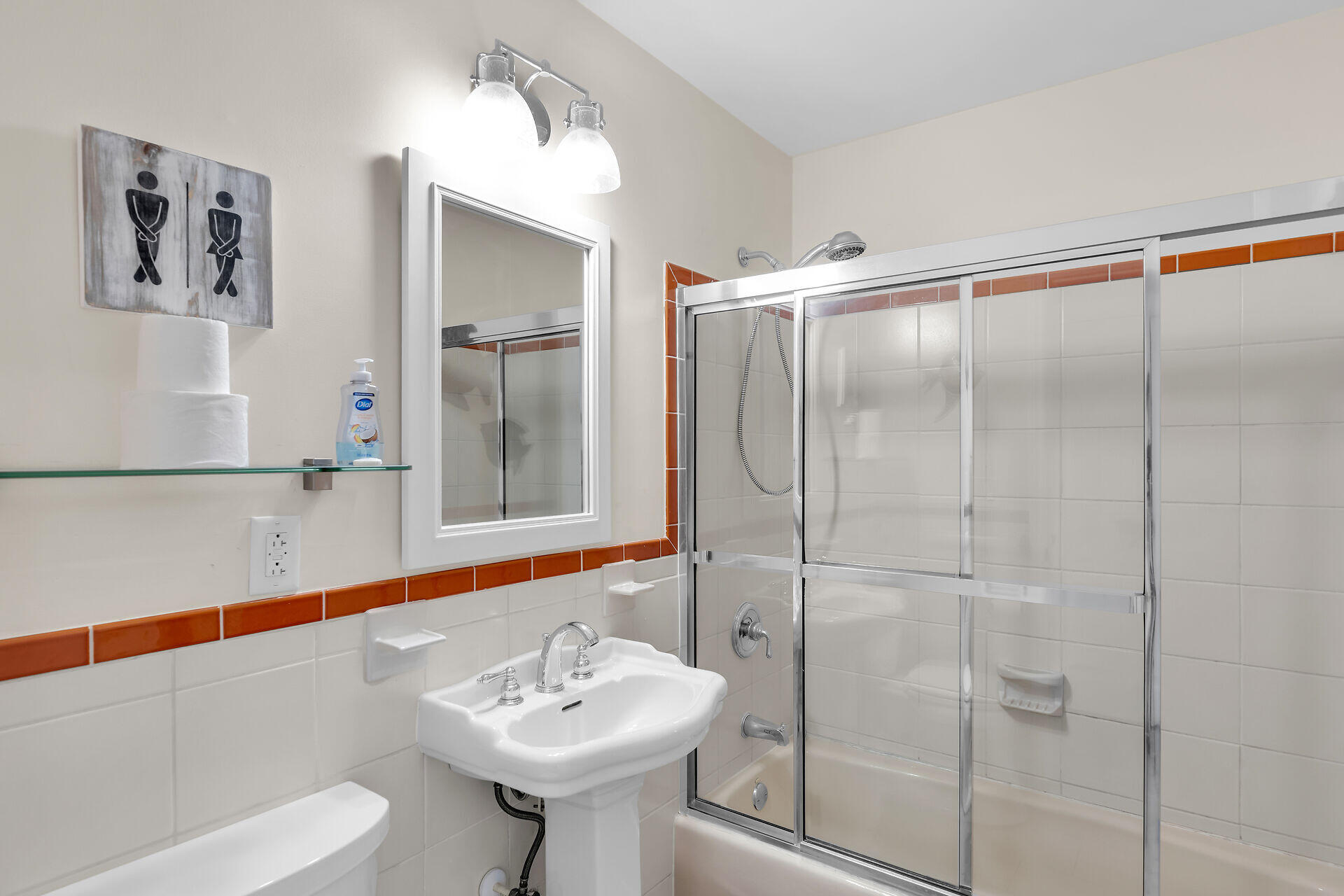 8 Sadowski Property Photo 19