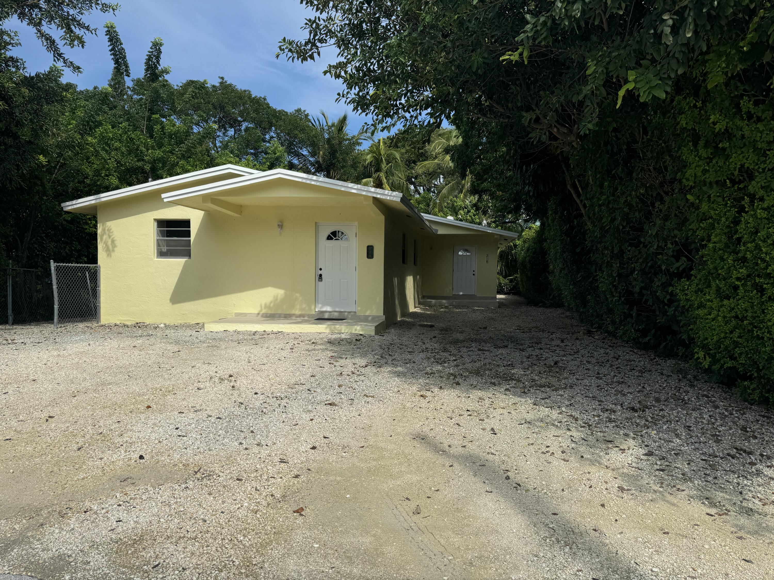 220 W Indies Road Property Photo 3