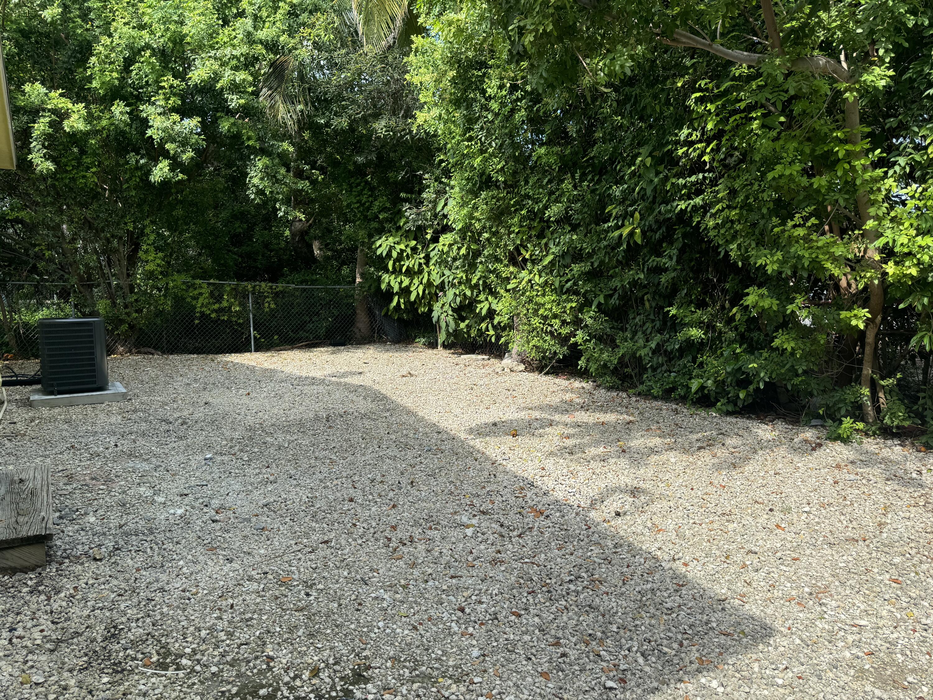 220 W Indies Road Property Photo 5