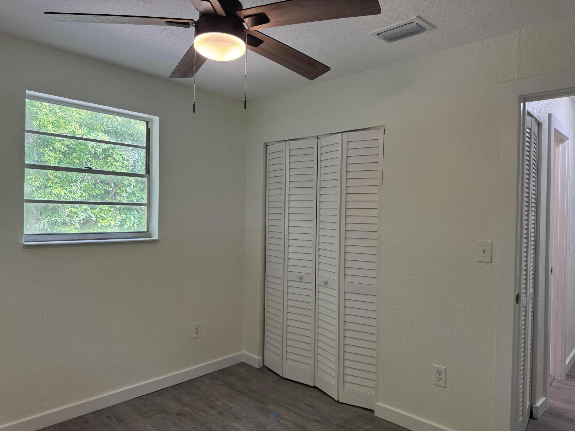 220 W Indies Road Property Photo 16