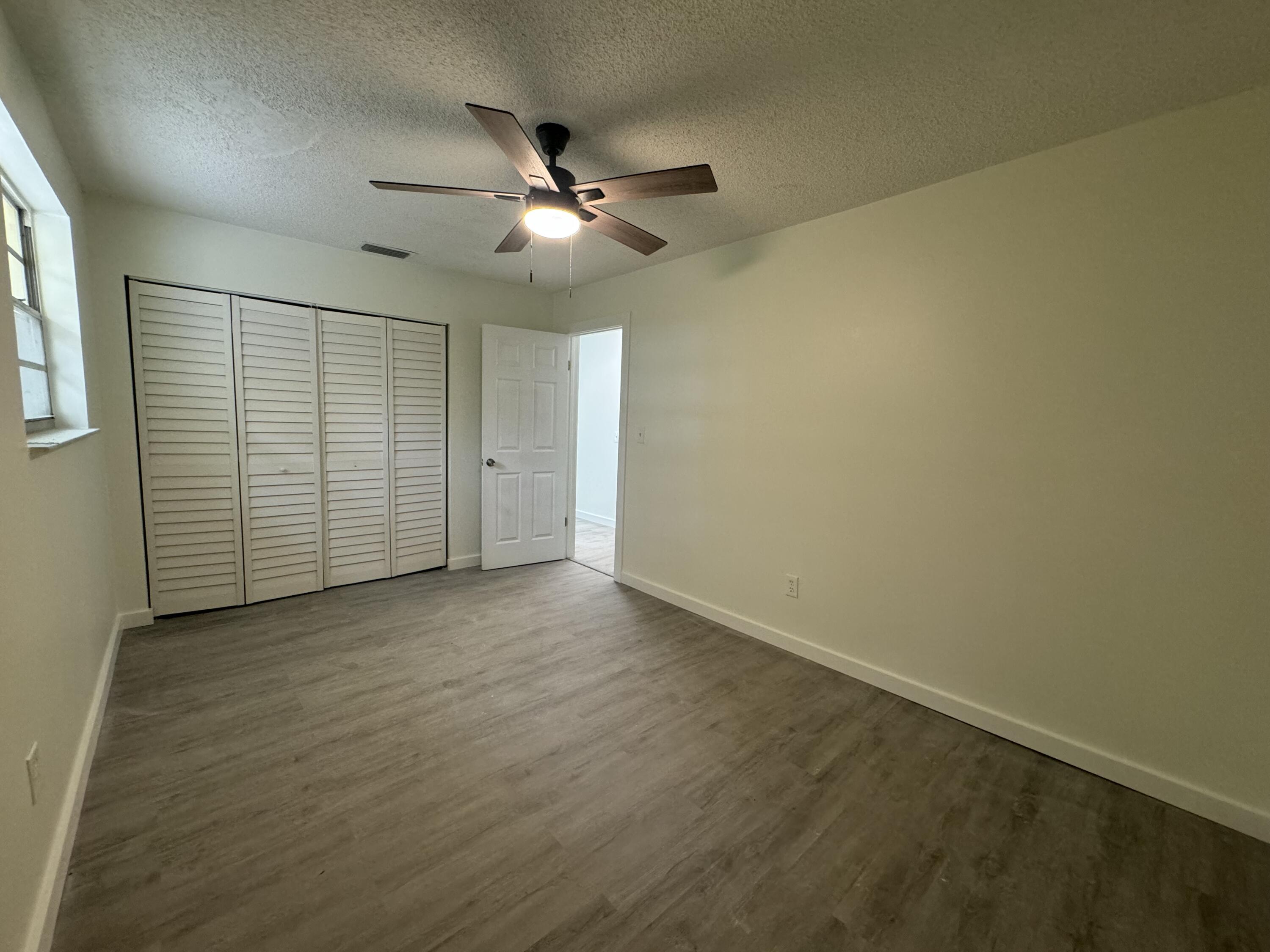 220 W Indies Road Property Photo 18