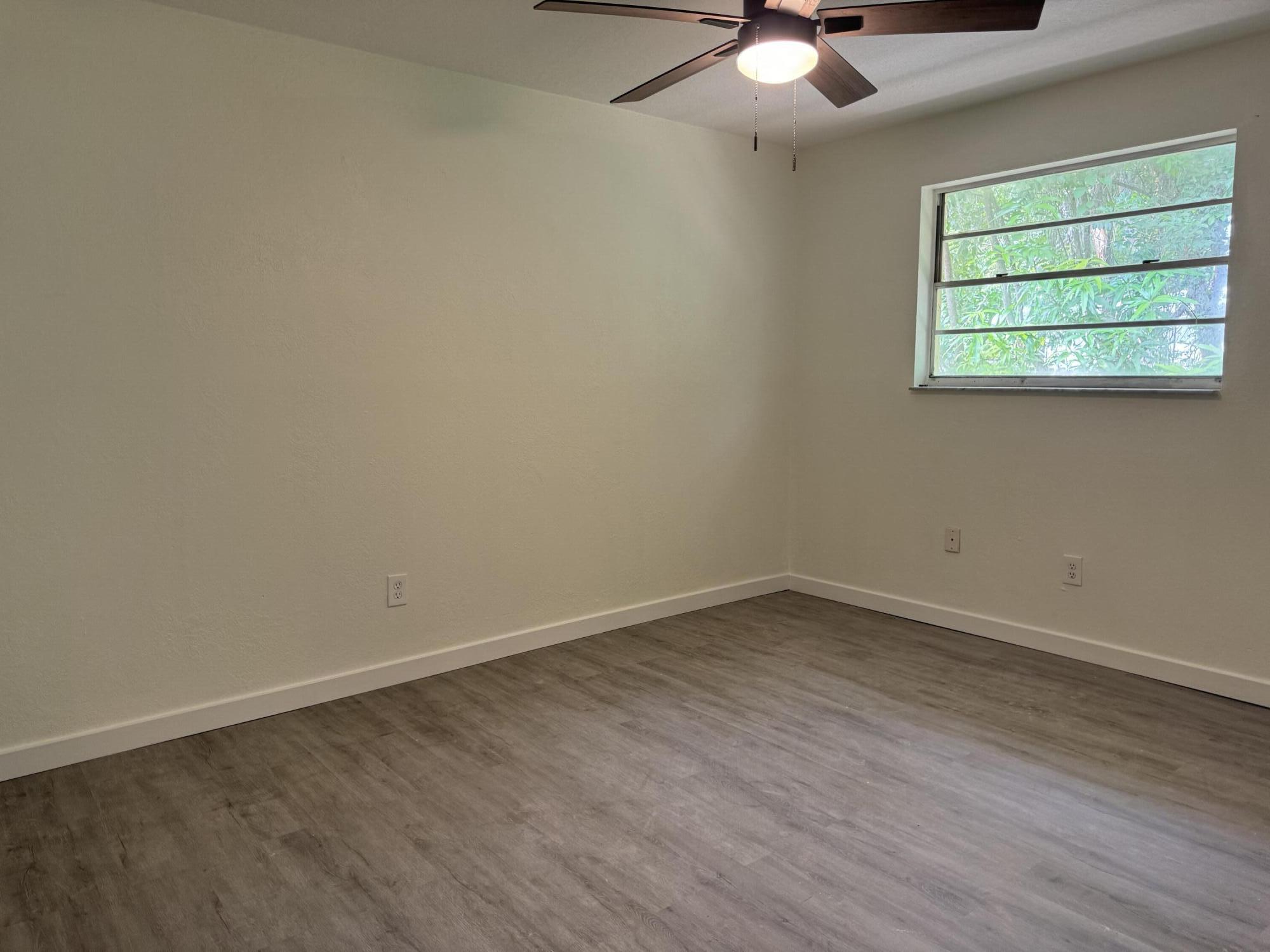 220 W Indies Road Property Photo 29