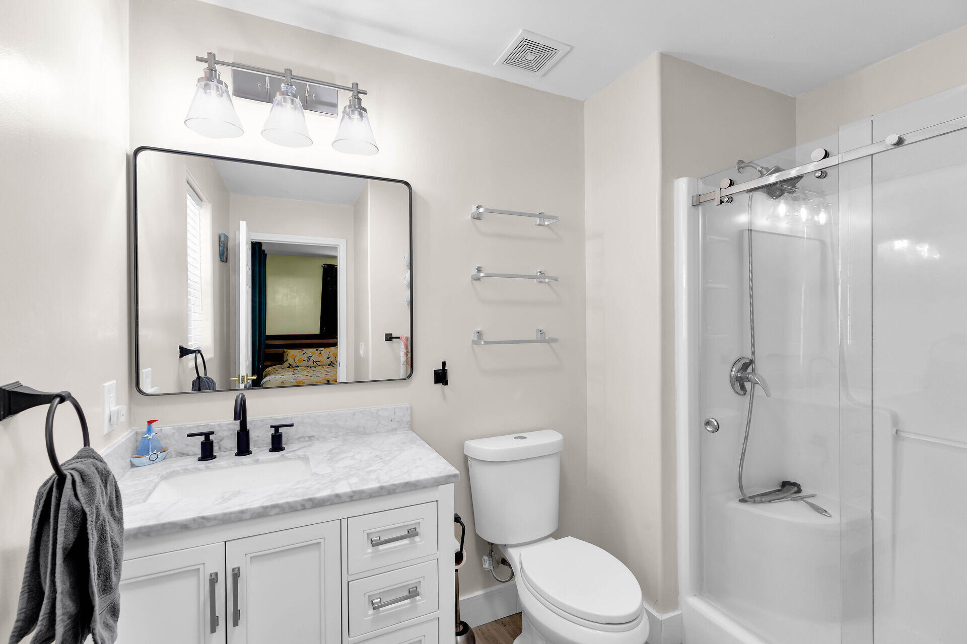 802 Madrid Road Property Photo 19