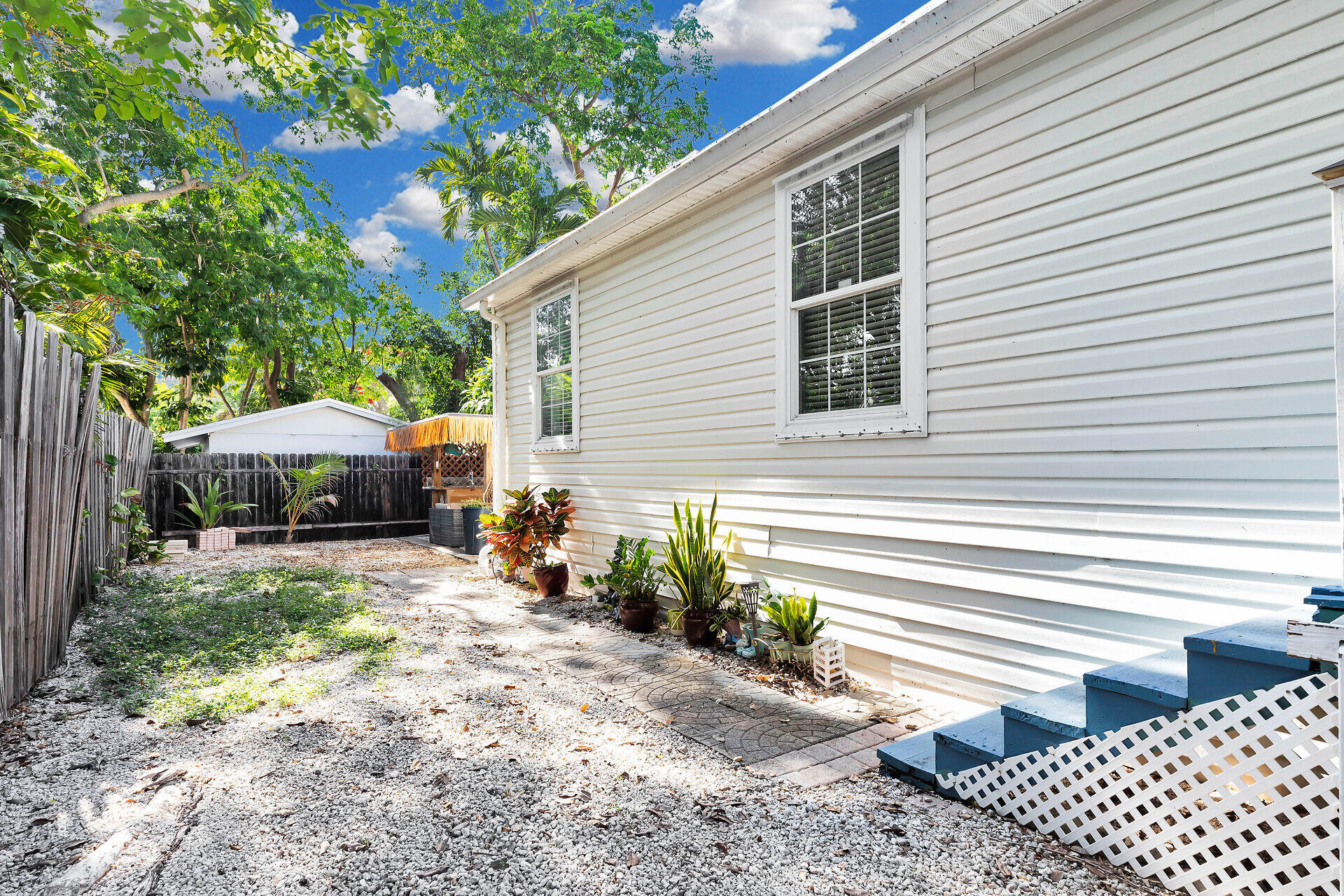 802 Madrid Road Property Photo 28