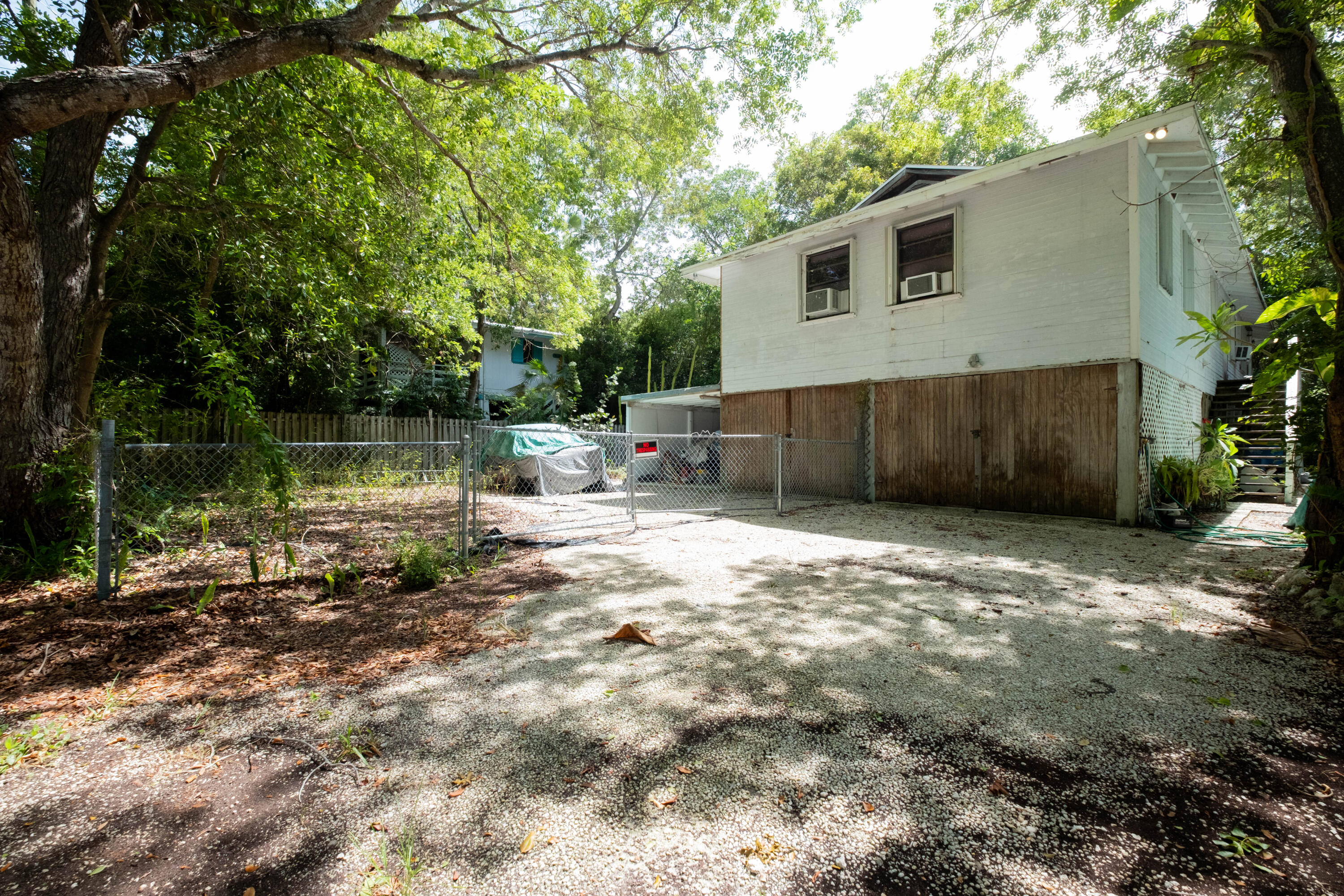 156 Monroe Drive Property Photo 5