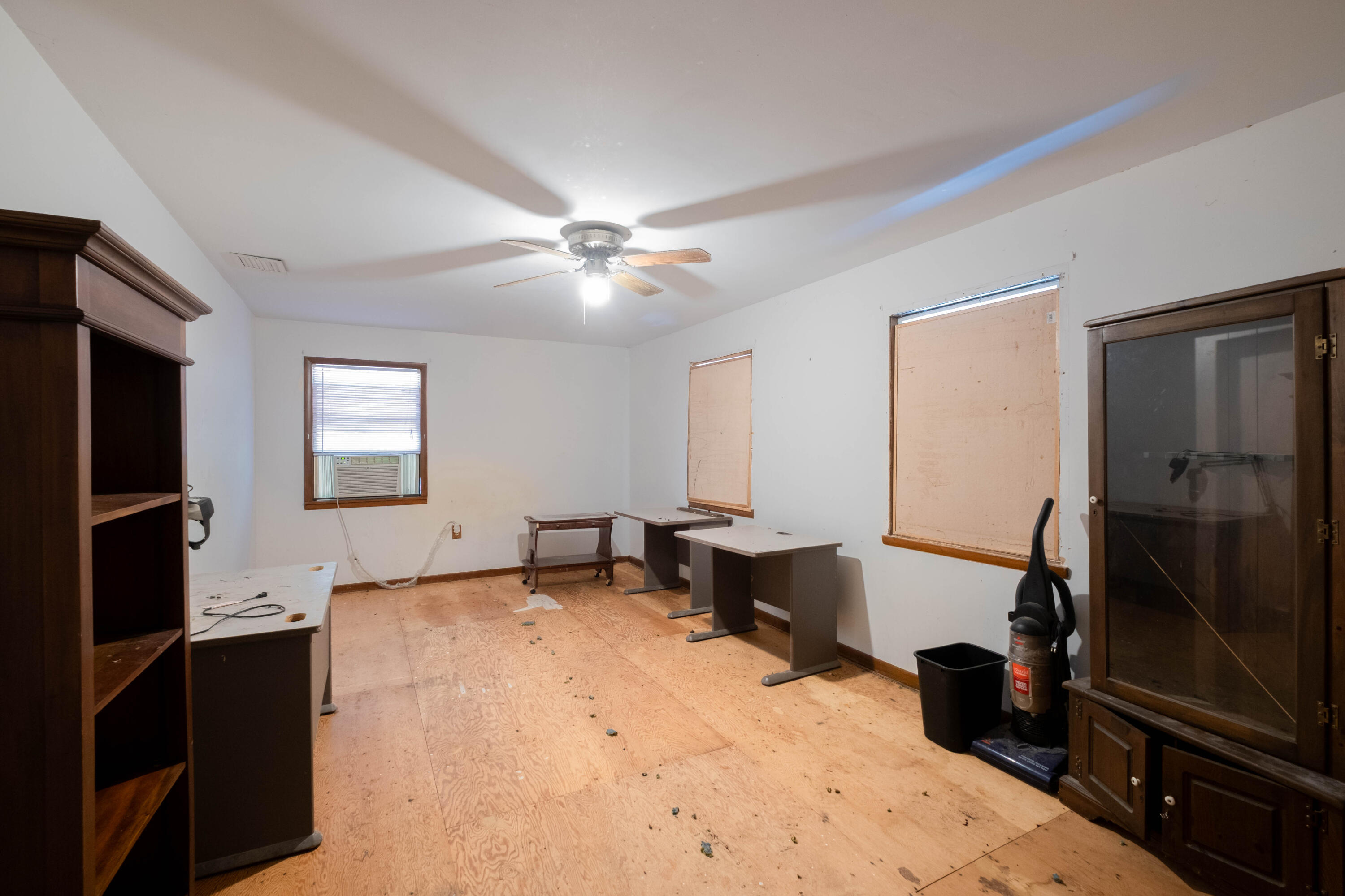 156 Monroe Drive Property Photo 11