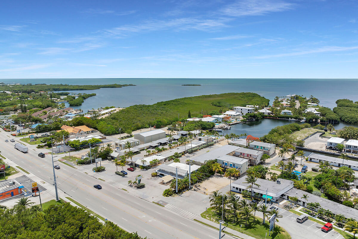 7070 Overseas Highway Property Photo 6