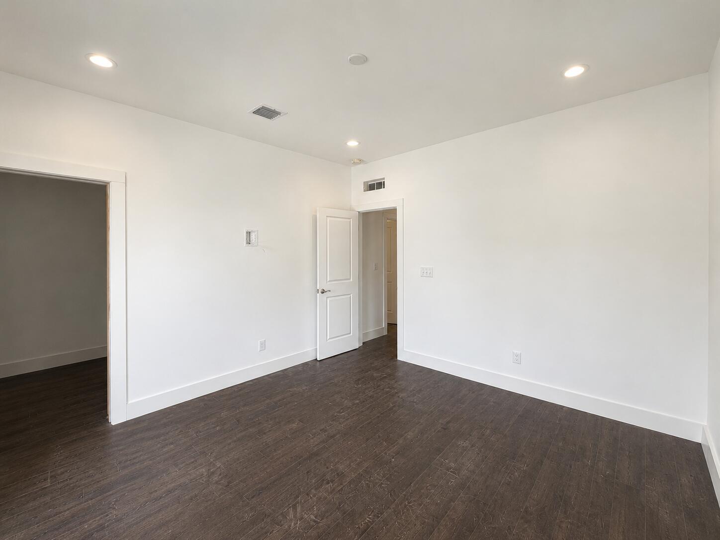 49g Miriam Street Property Photo 34