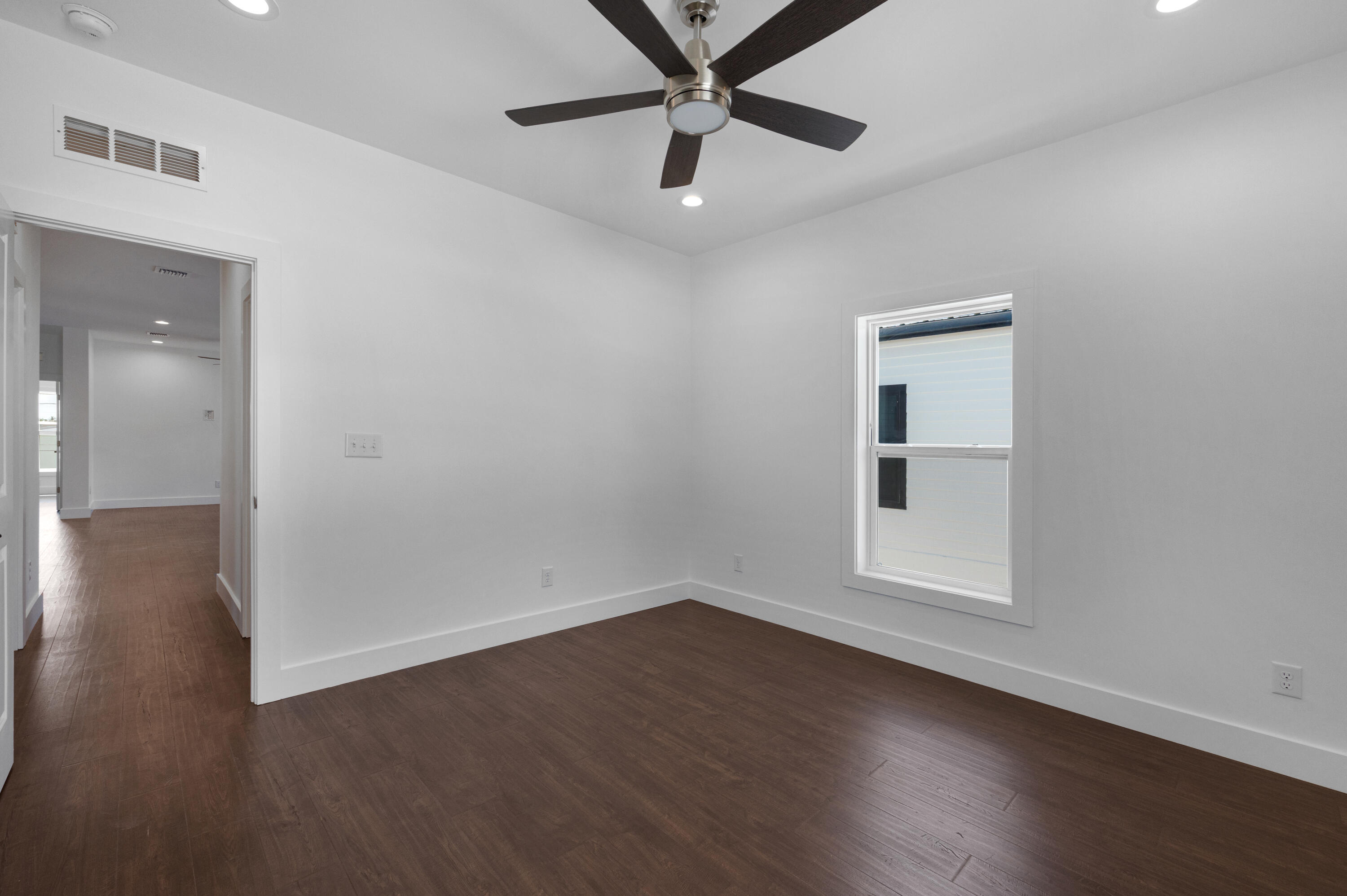 49g Miriam Street Property Photo 36