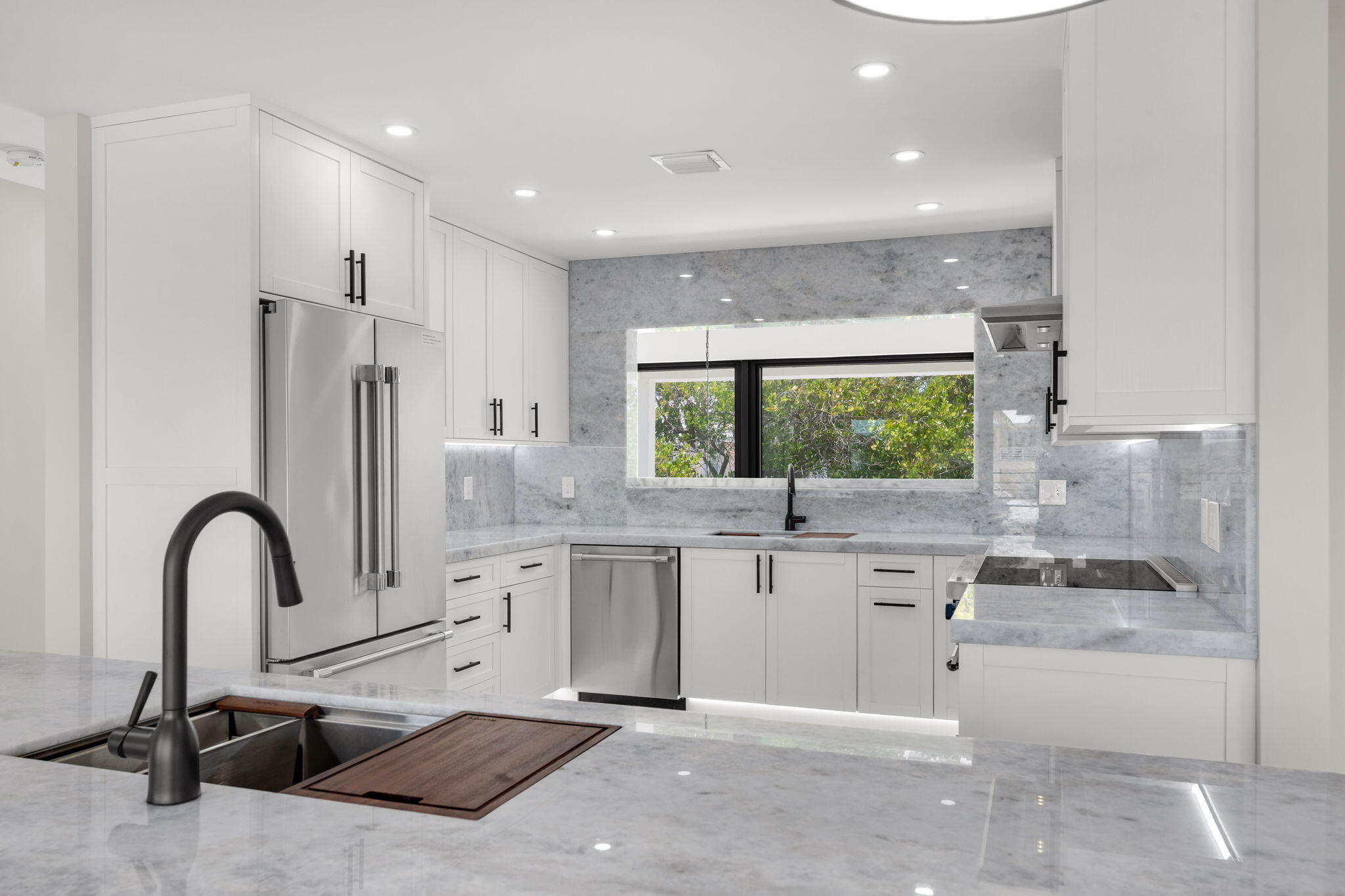 294 Saint Thomas Avenue Property Photo 18