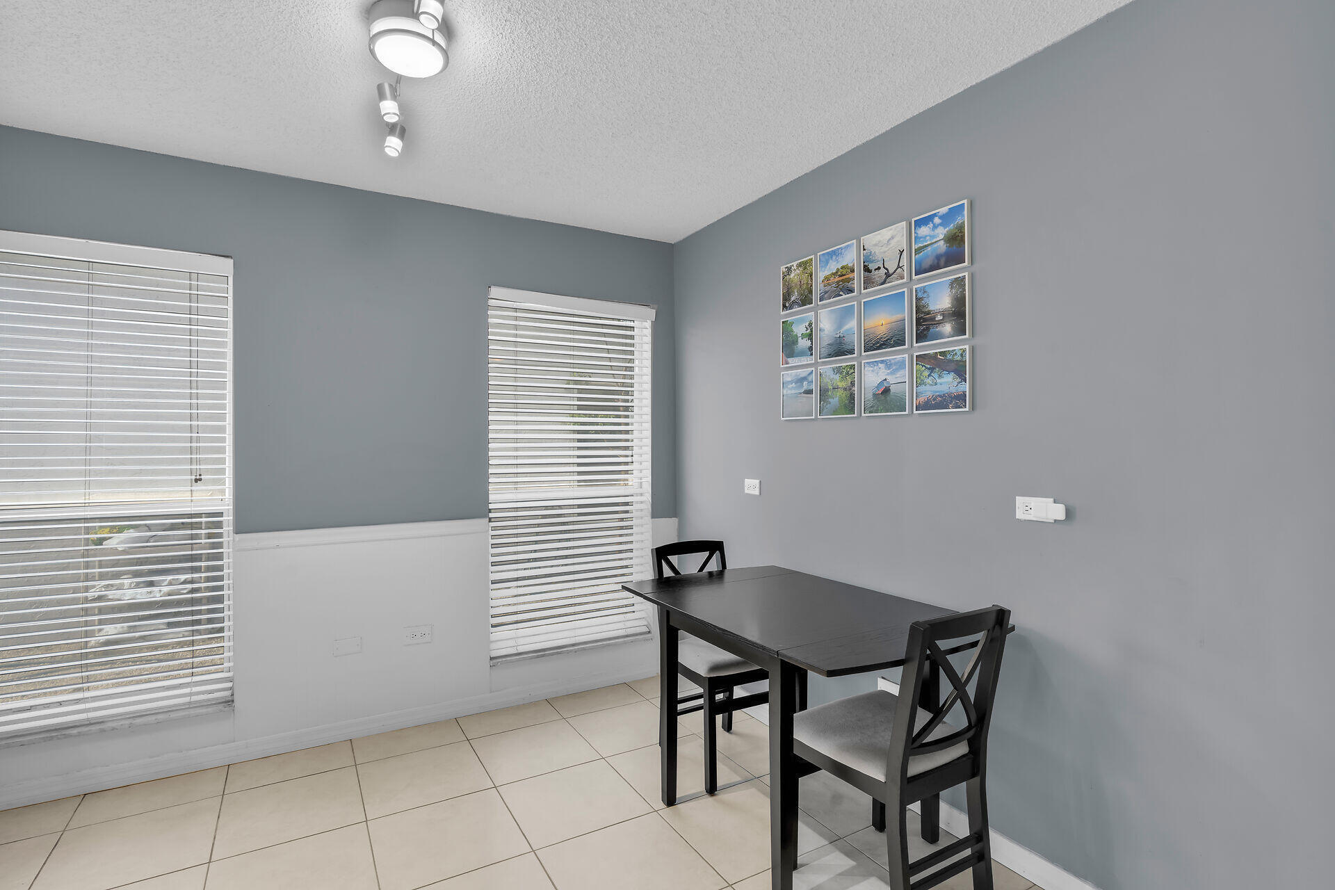 304 2nd Ter Property Photo 25