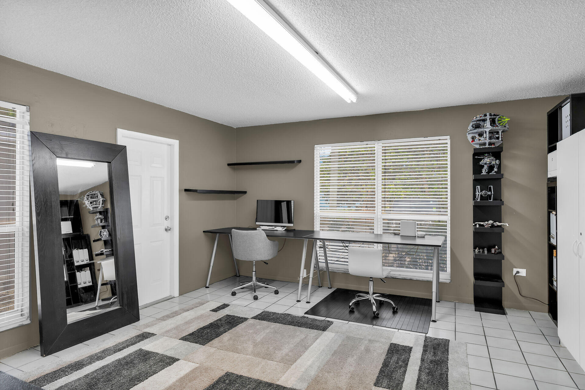 304 2nd Ter Property Photo 26
