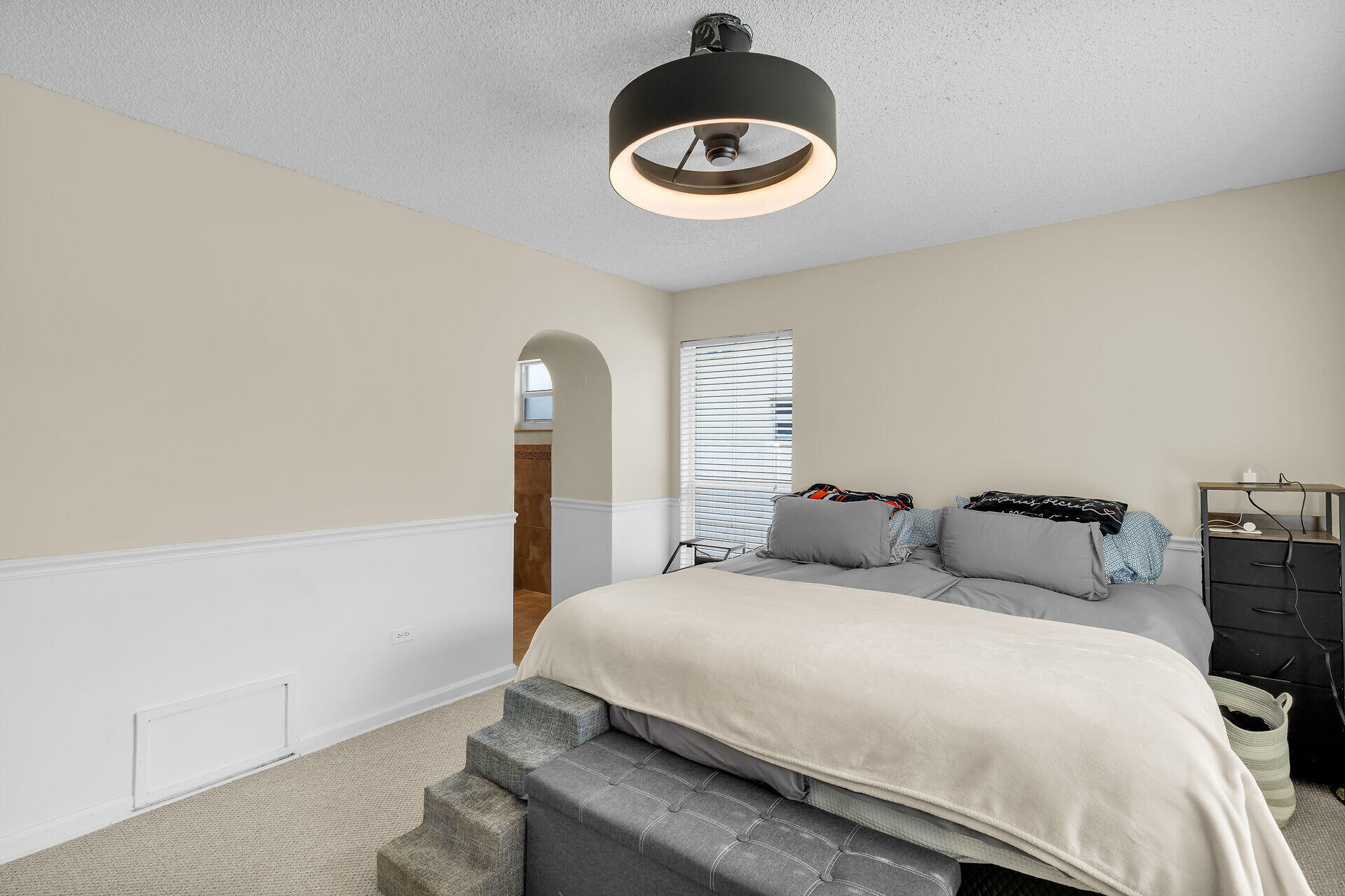 304 2nd Ter Property Photo 33