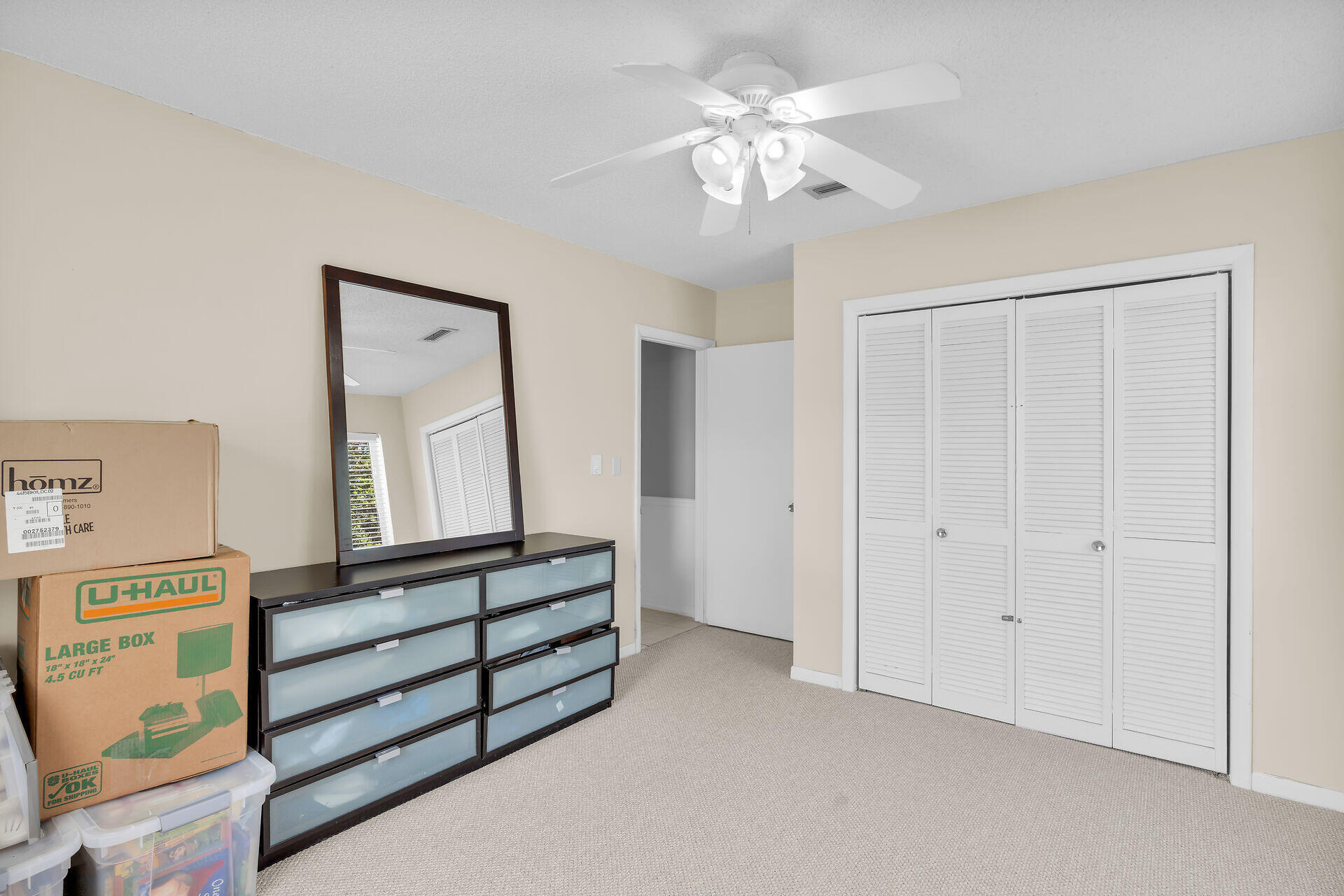 304 2nd Ter Property Photo 41