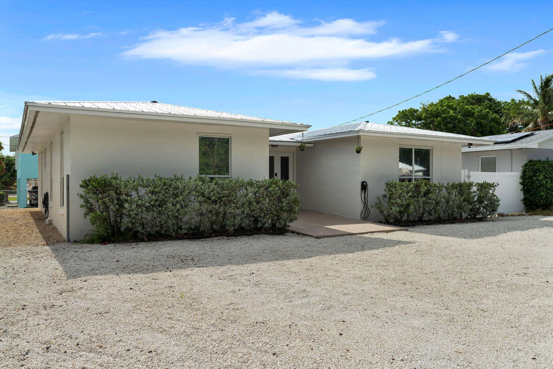 304 2nd Ter Property Photo 45