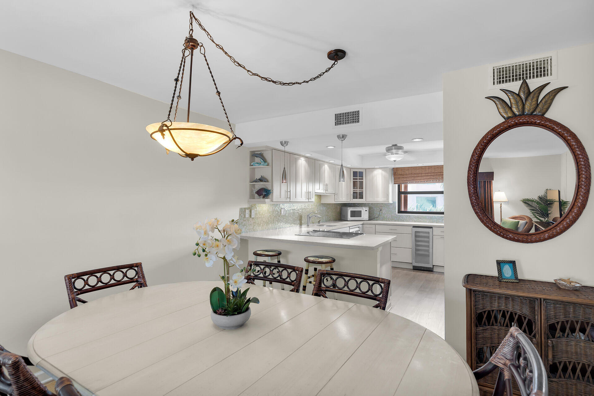 601 W Ocean Drive 316-d Property Photo 8