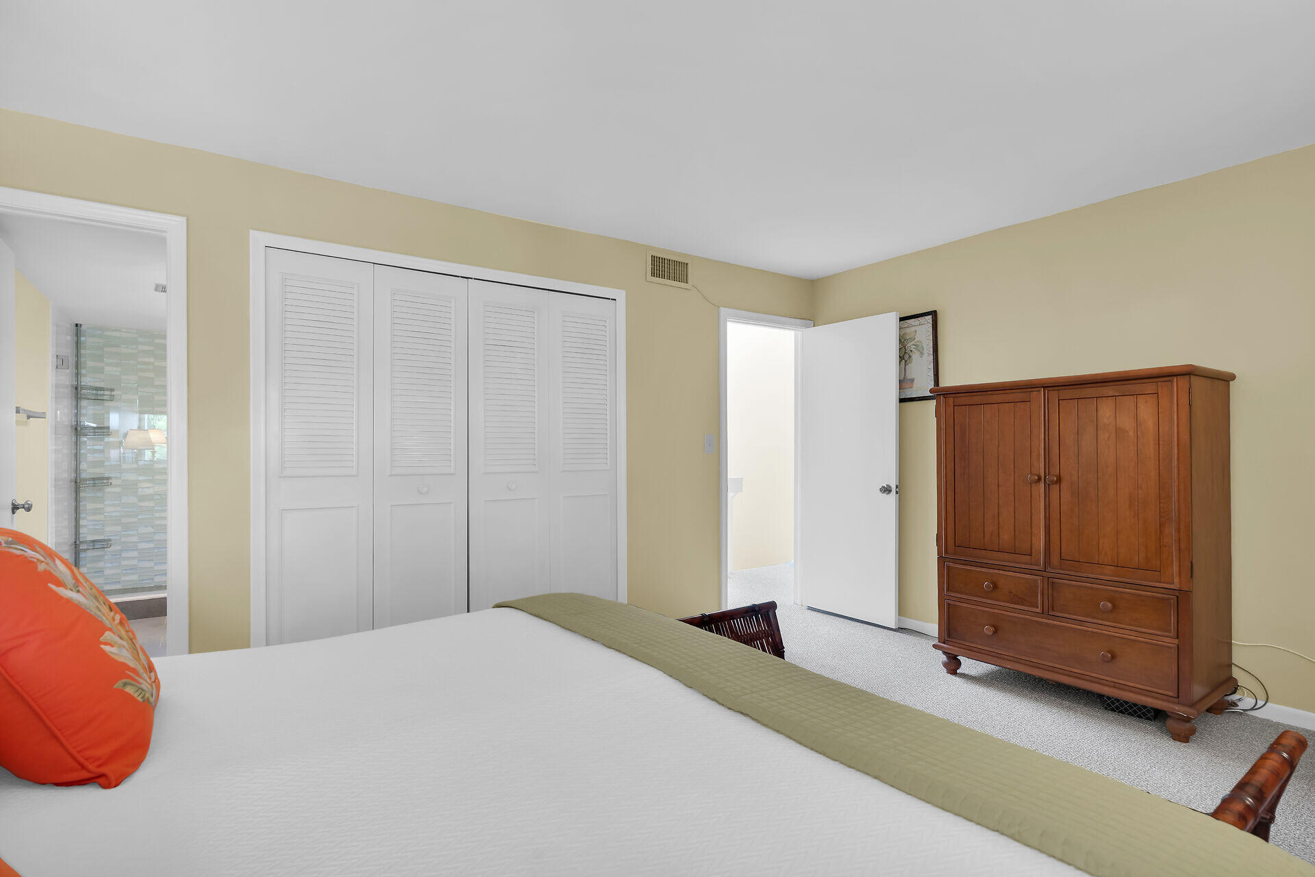 601 W Ocean Drive 316-d Property Photo 17