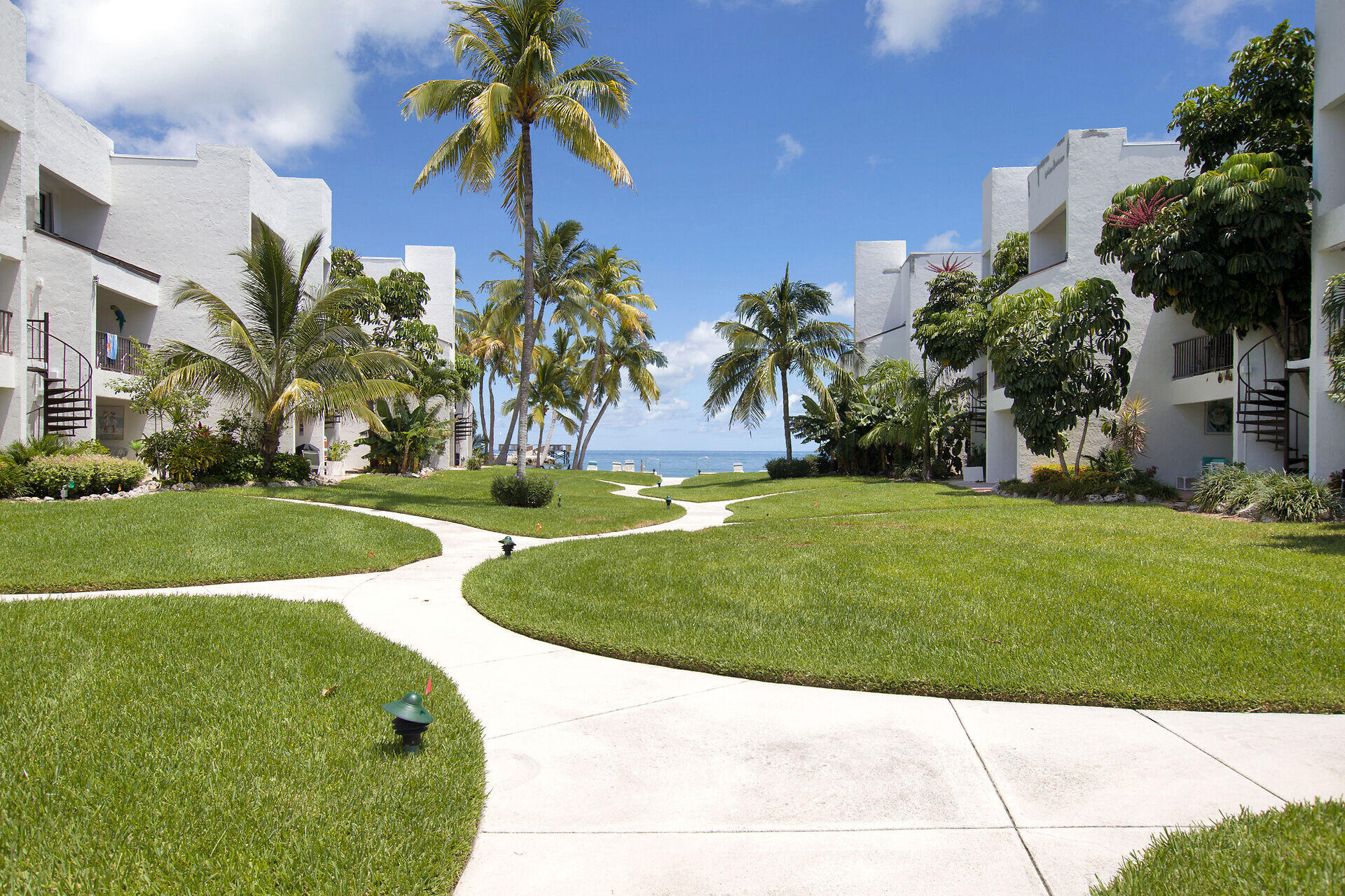 601 W Ocean Drive 316-d Property Photo 38