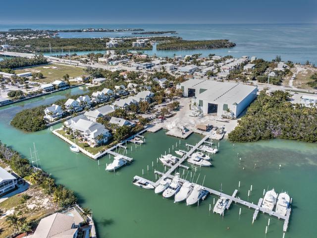 12411 Overseas Highway 4c Property Photo 1