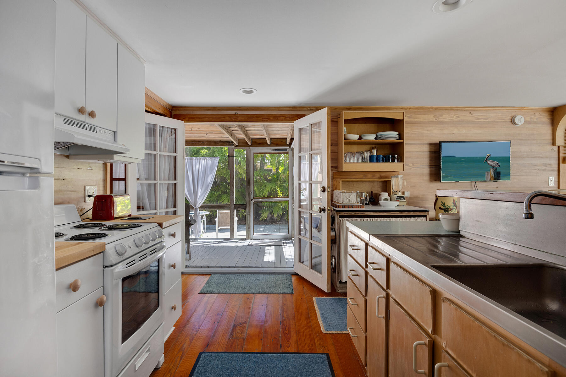 1911 Seidenberg Avenue Property Photo 28