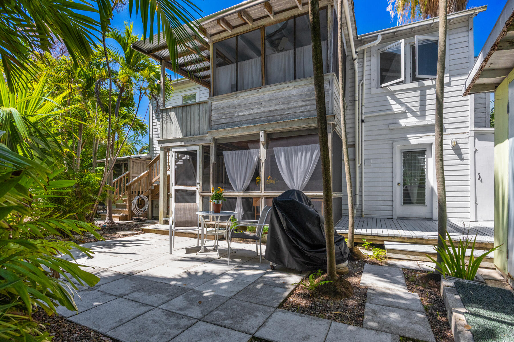 1911 Seidenberg Avenue Property Photo 61